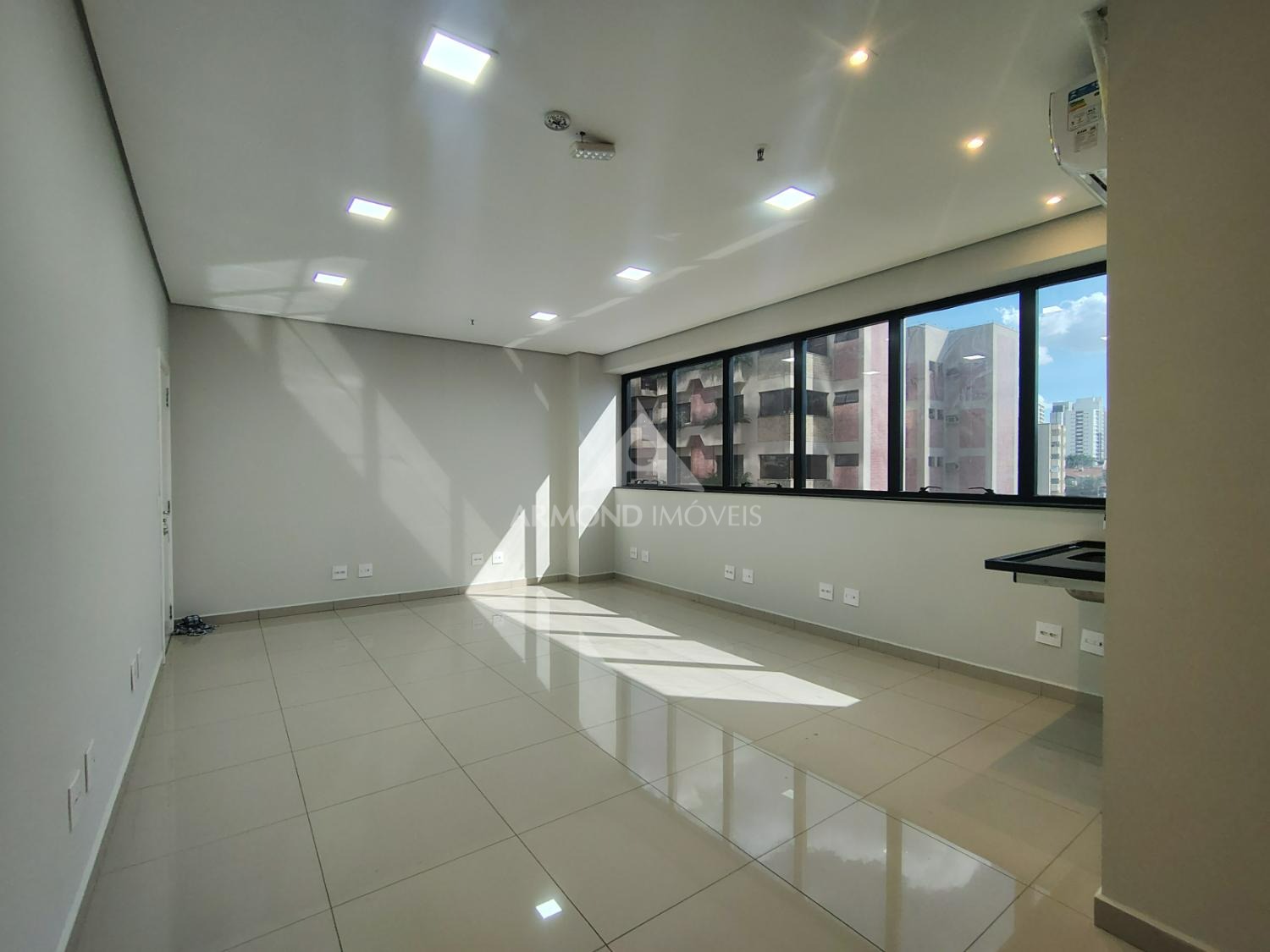Sala Comercial / Escritorio / Consultório no Vila Santo Antônio - Americana — foto 2