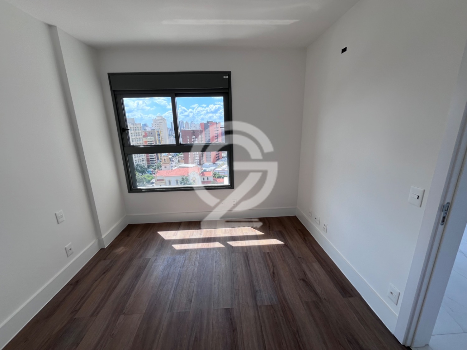 Lindo Apartamento Duplex Cambuí Campinas 193m2 em , Campinas - sp | SoloBR