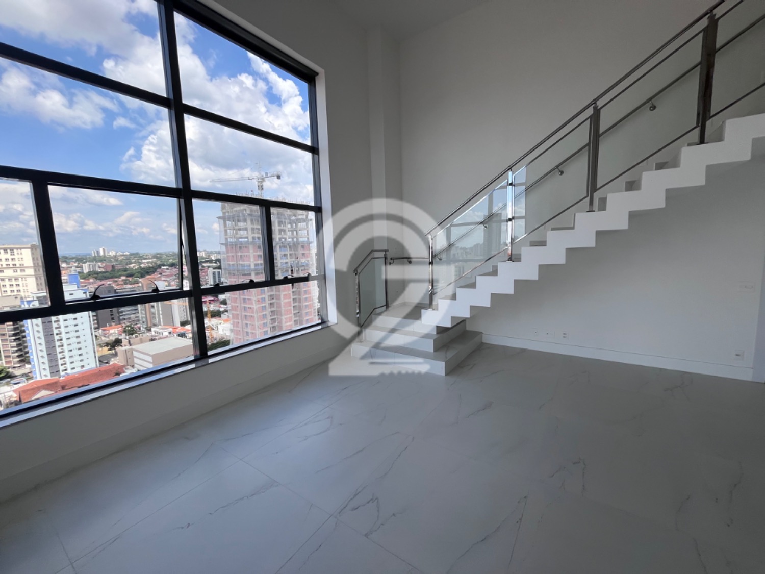 Lindo Apartamento Duplex Cambuí Campinas 193m2 em , Campinas - sp | SoloBR