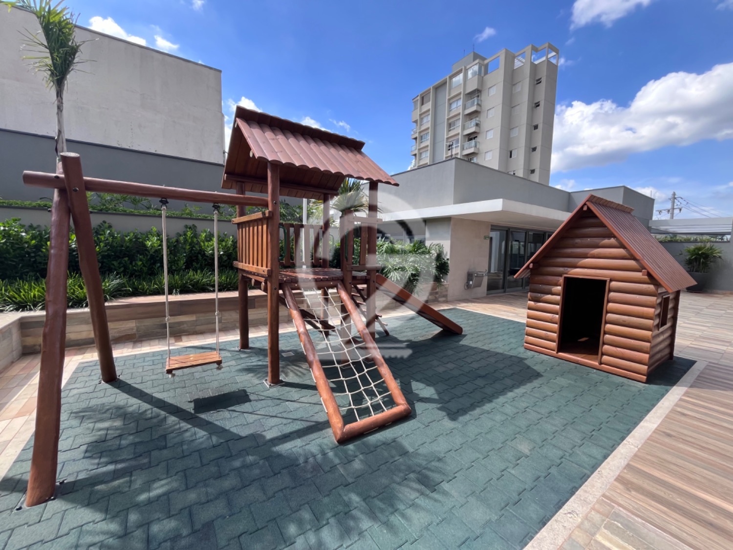 Lindo Apartamento Duplex Cambuí Campinas 193m2 em , Campinas - sp | SoloBR