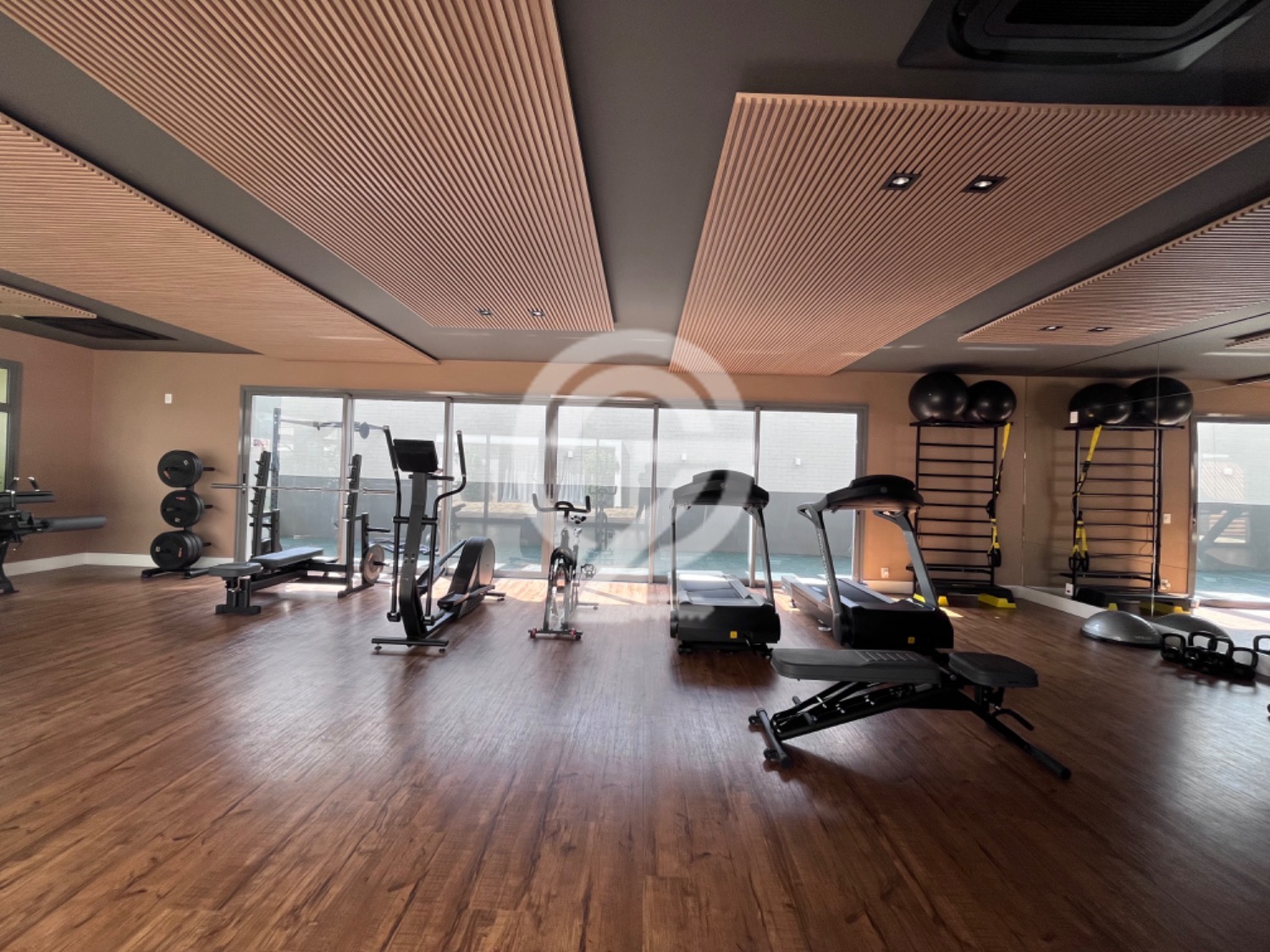 Lindo Apartamento Duplex Cambuí Campinas 193m2 em , Campinas - sp | SoloBR