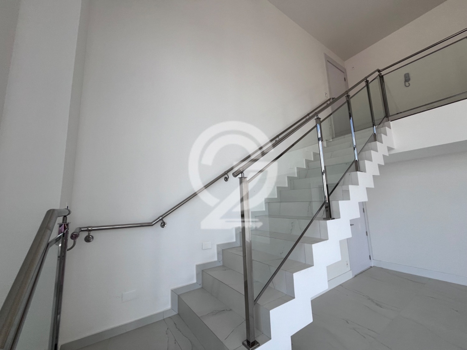 Lindo Apartamento Duplex Cambuí Campinas 193m2 em , Campinas - sp | SoloBR