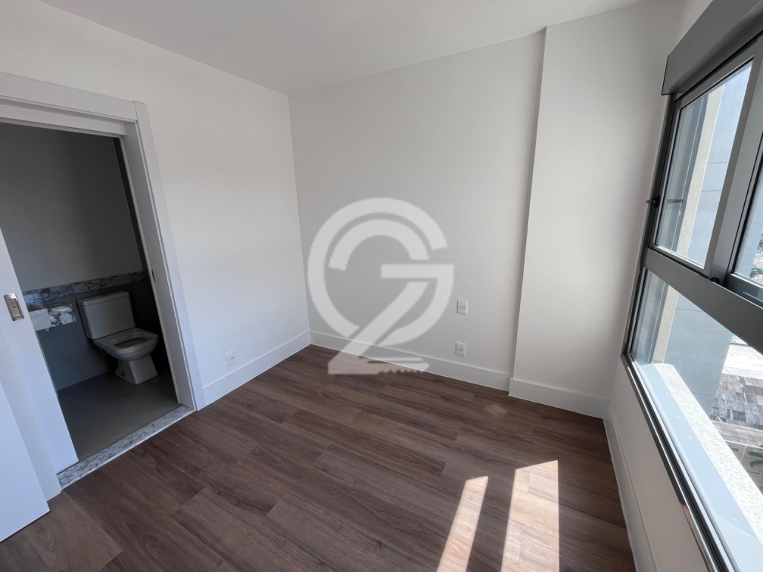 Lindo Apartamento Duplex Cambuí Campinas 193m2 em , Campinas - sp | SoloBR