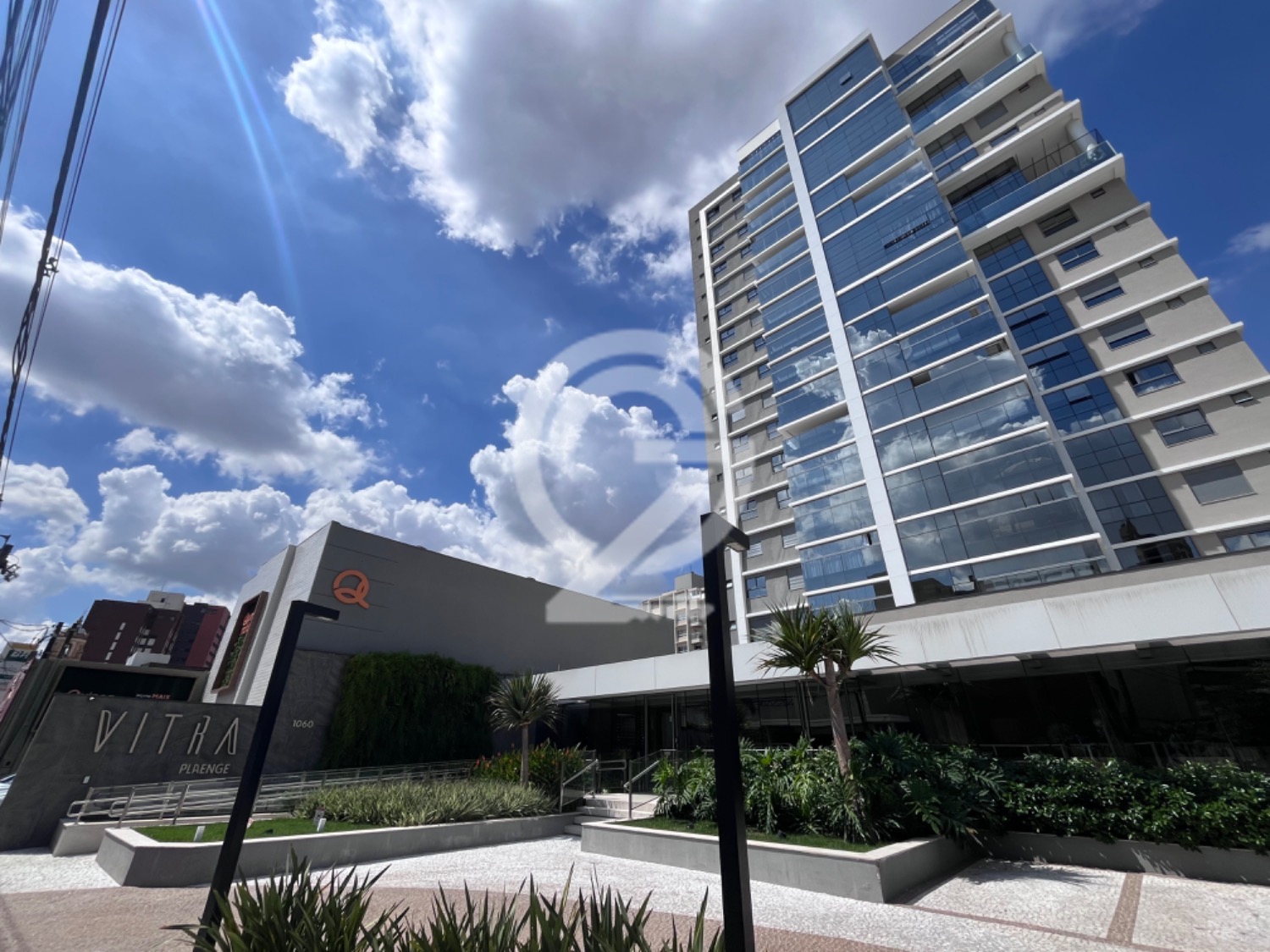 Lindo Apartamento Duplex Cambuí Campinas 193m2 em , Campinas - sp | SoloBR