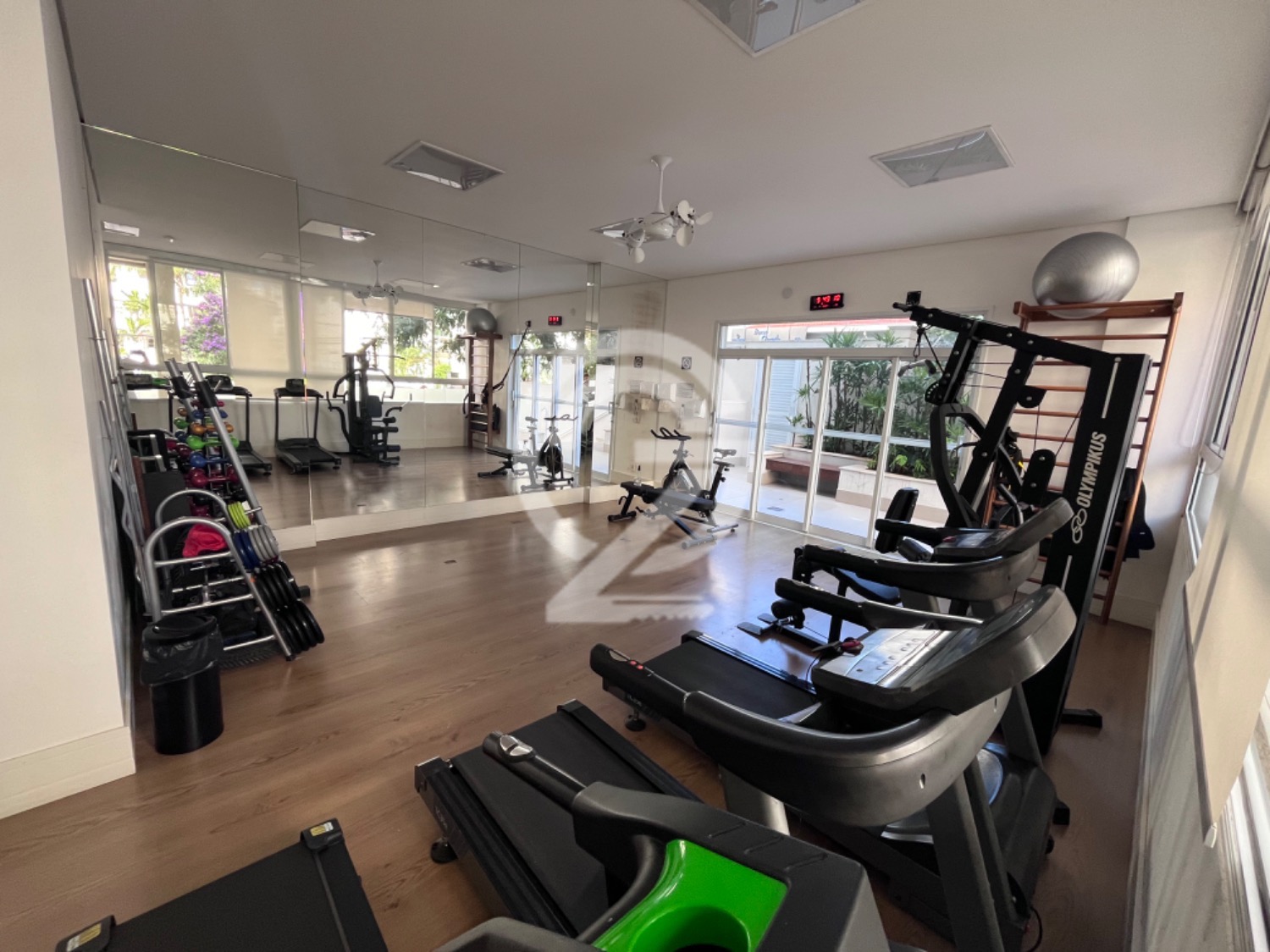 Apartamento VENDA 01 dormitório  bairro Cambui Campinas em , Campinas - sp | SoloBR