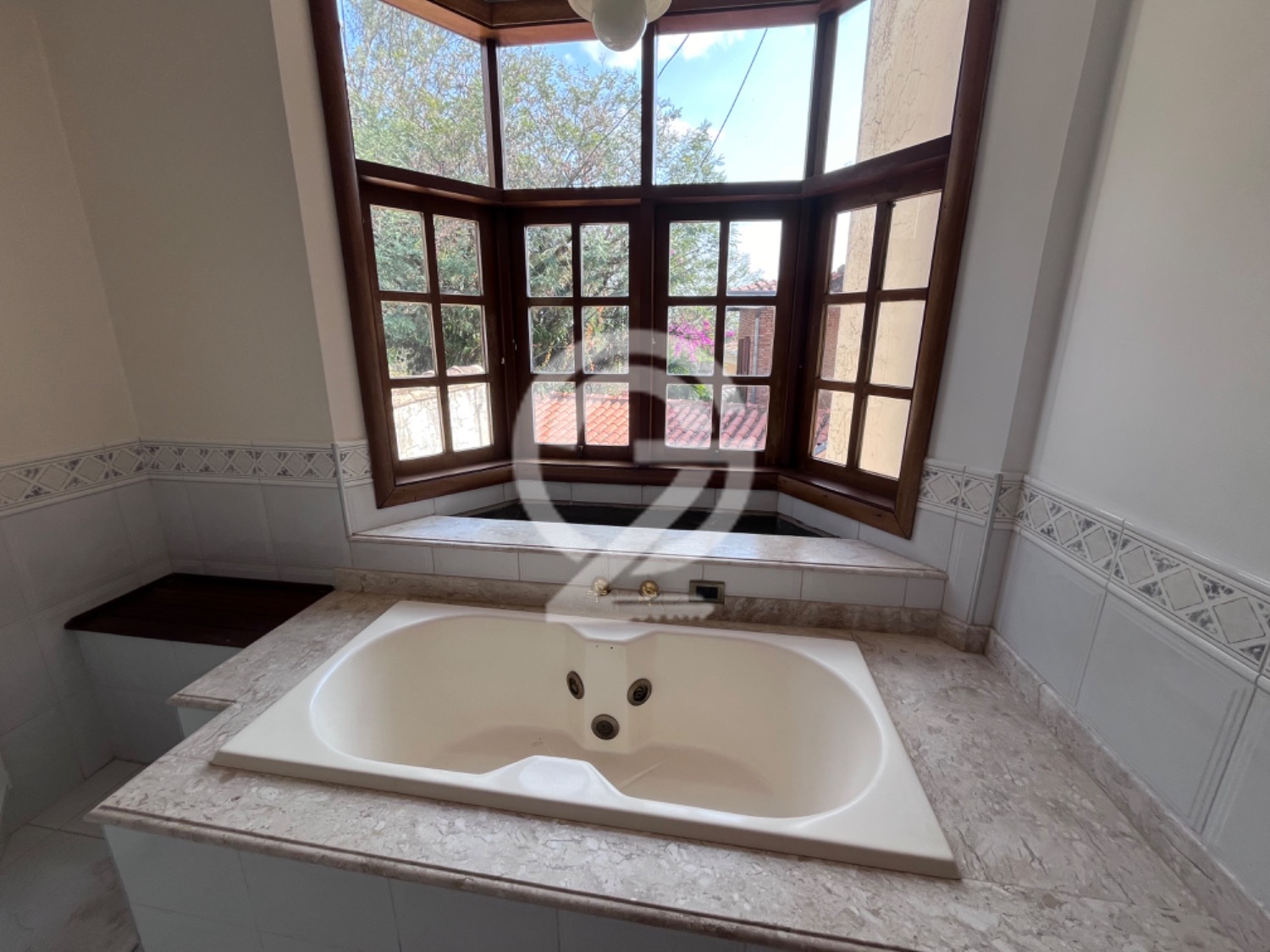 Casa para Locação no Gramado  - Campinas em , Campinas - sp | SoloBR