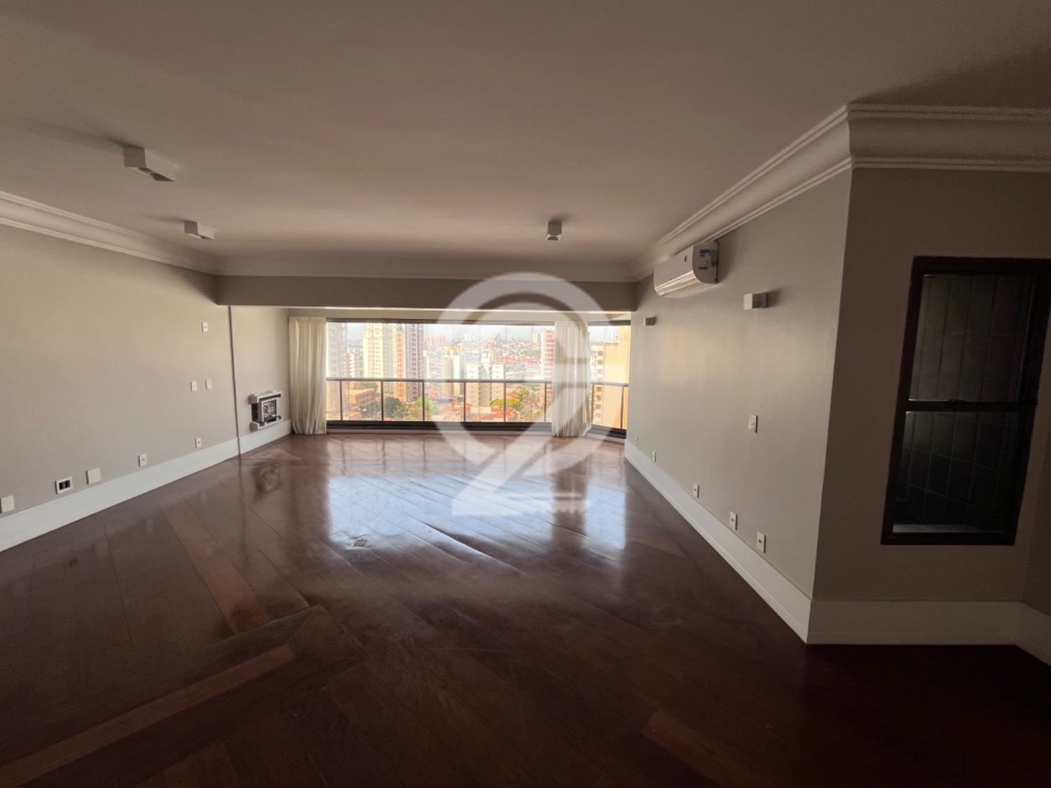 Cobertura com 4 Quartos e 6 banheiros à Venda, 414 m² por R$ 4.000.000 em , Campinas - sp | SoloBR