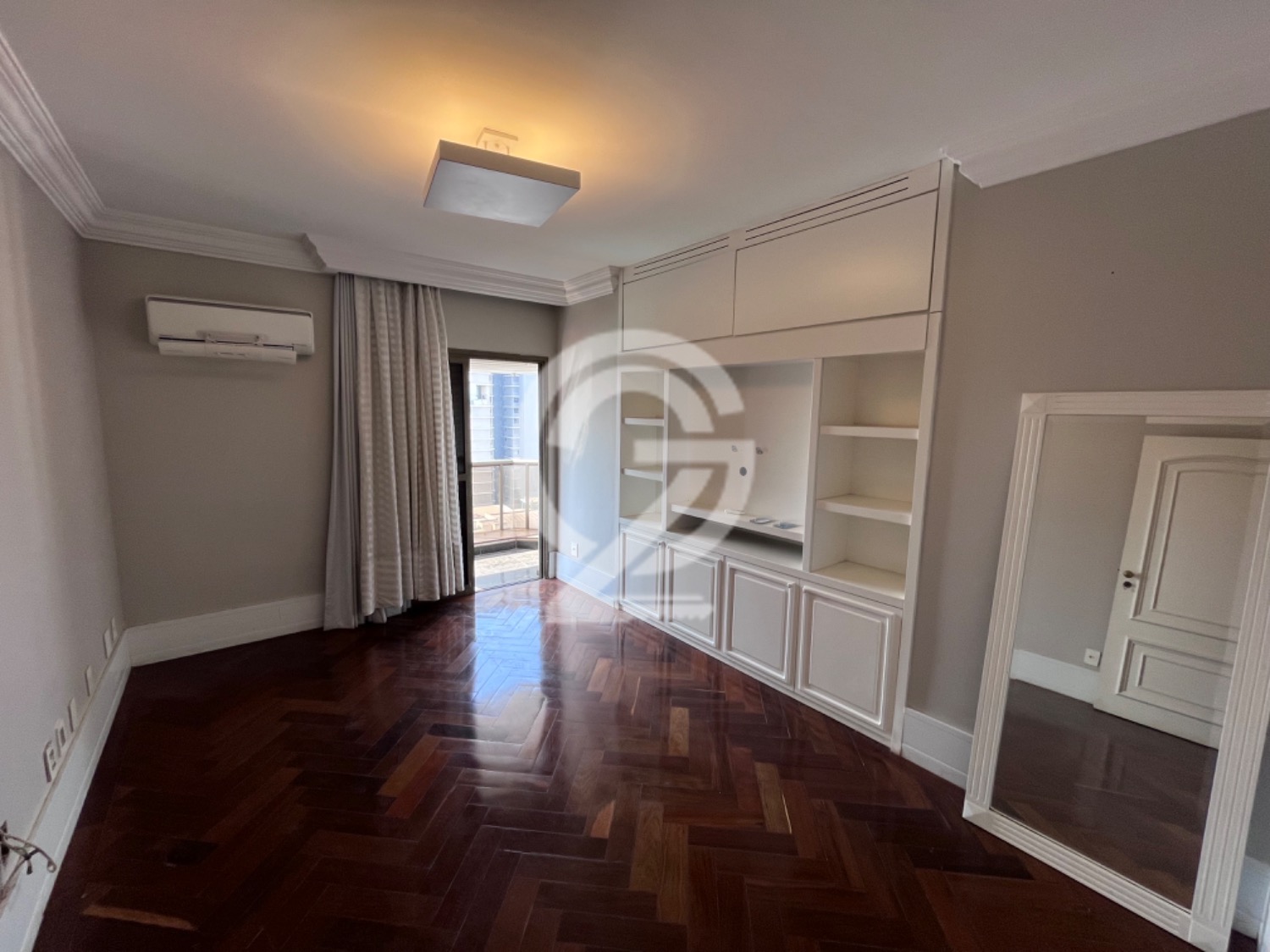 Cobertura com 4 Quartos e 6 banheiros à Venda, 414 m² por R$ 4.000.000 em , Campinas - sp | SoloBR