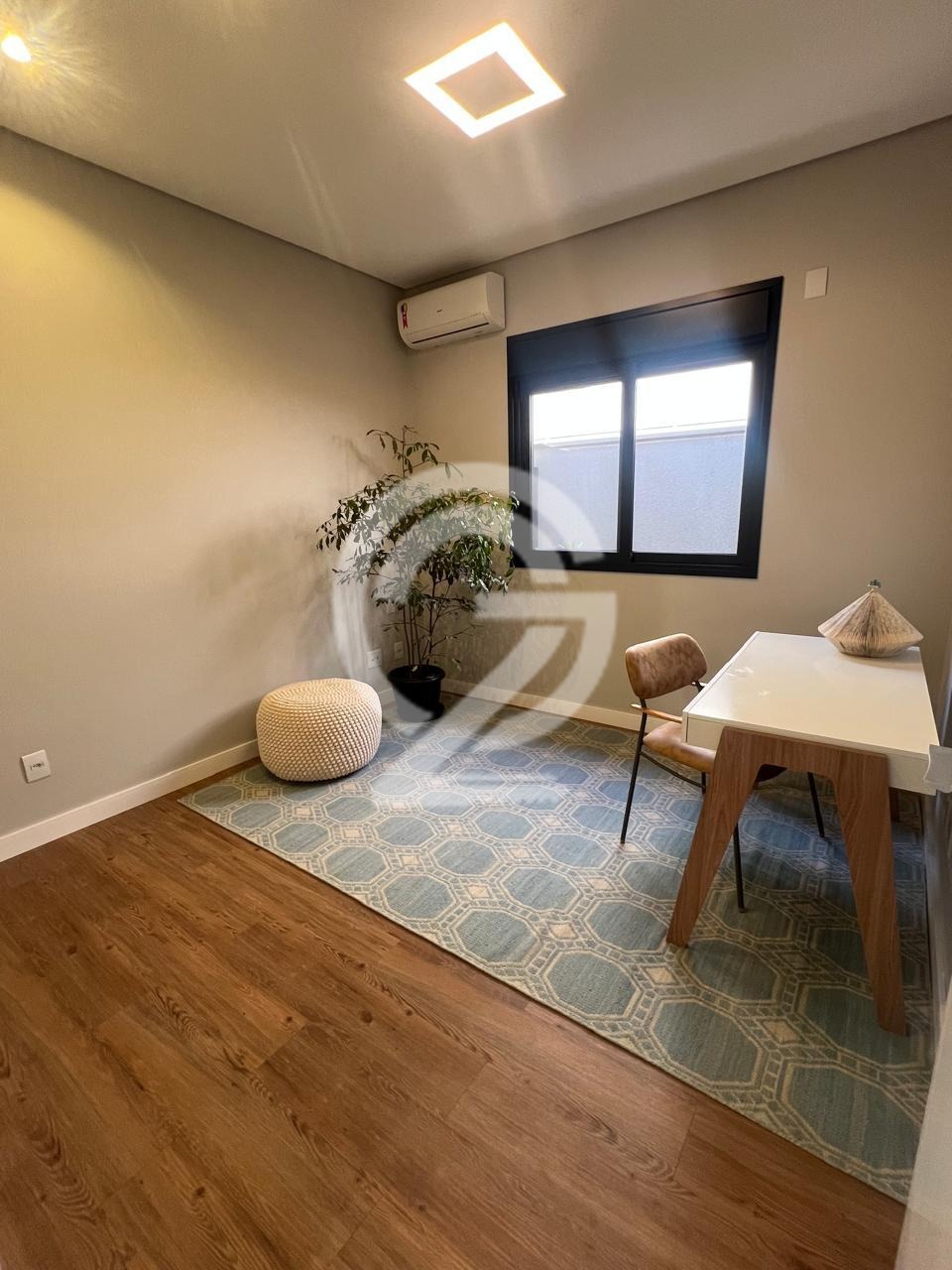 Casa Térrea à Venda  Condomínio Swiss Park - Campinas com 3 suites - 187m2 em , Campinas - sp | SoloBR