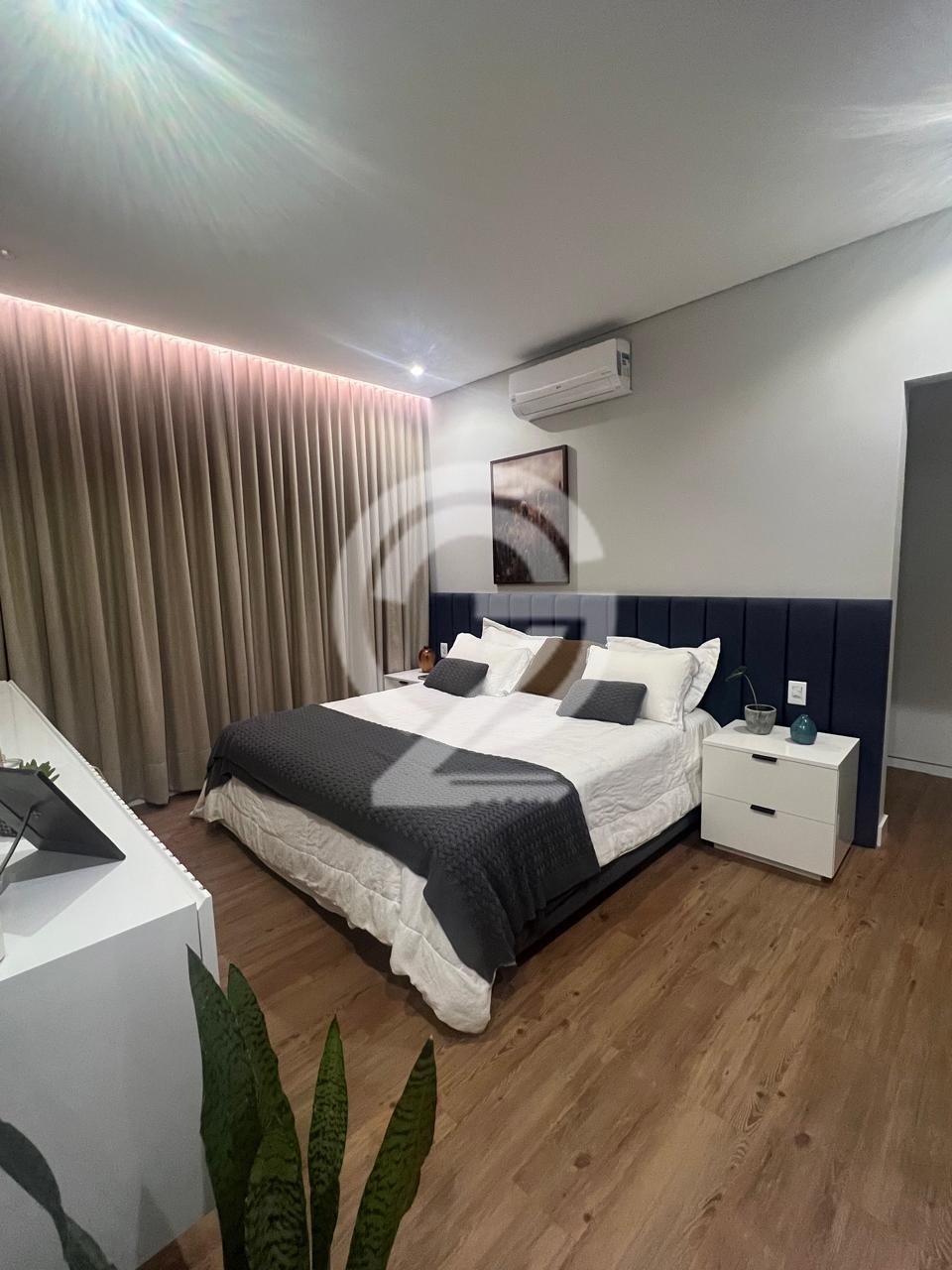 Casa Térrea à Venda  Condomínio Swiss Park - Campinas com 3 suites - 187m2 em , Campinas - sp | SoloBR