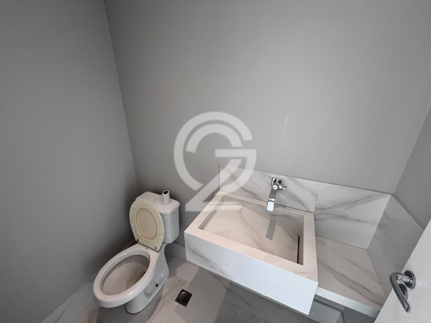 Apartamento SEMI MOBILIADO  3 Quartos Sendo 3 suites à Venda e Locação, 162 m² por R$ 1.850.000 em , Campinas - sp | SoloBR