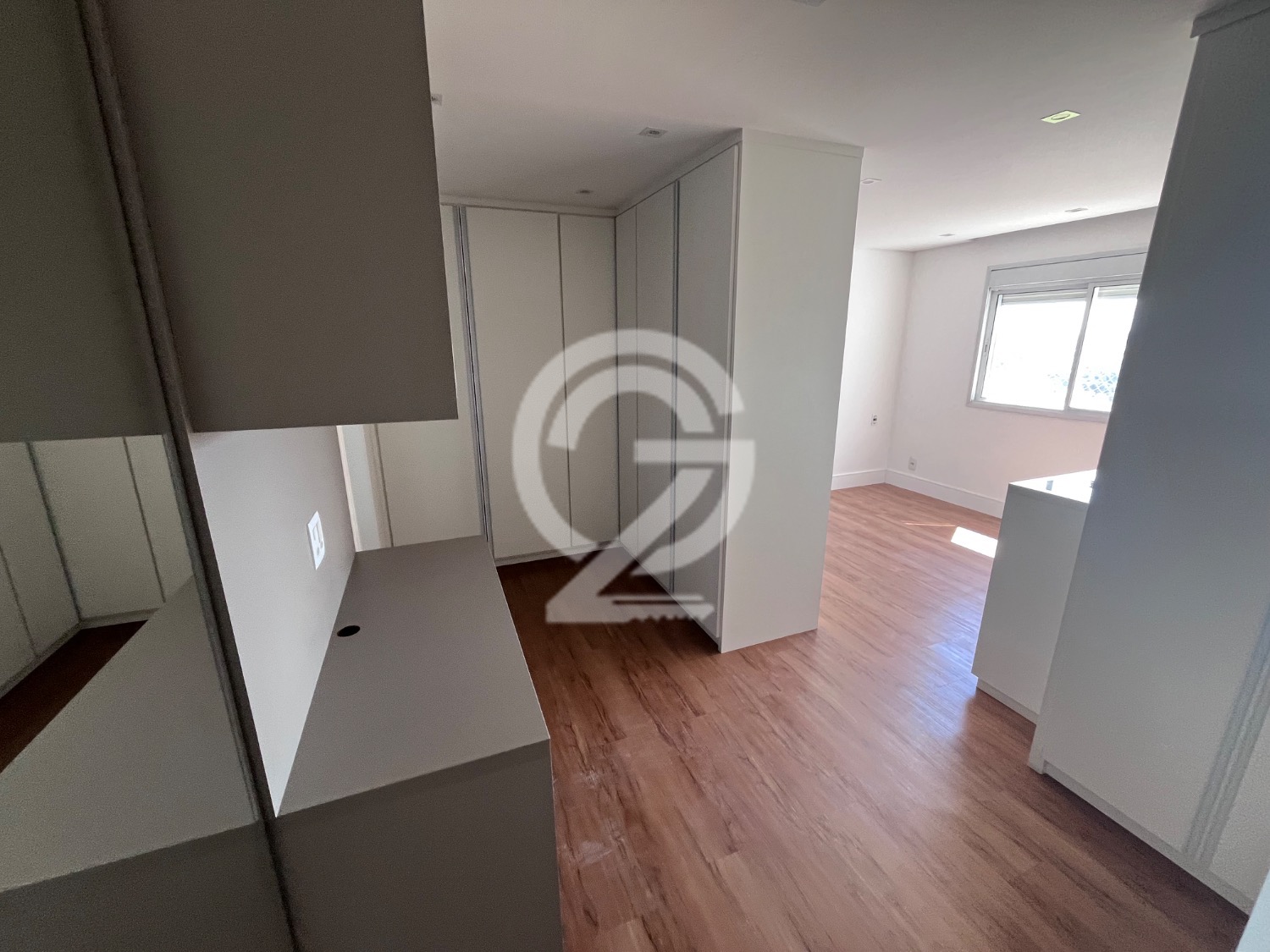 Apartamento SEMI MOBILIADO  3 Quartos Sendo 3 suites à Venda e Locação, 162 m² por R$ 1.850.000 em , Campinas - sp | SoloBR