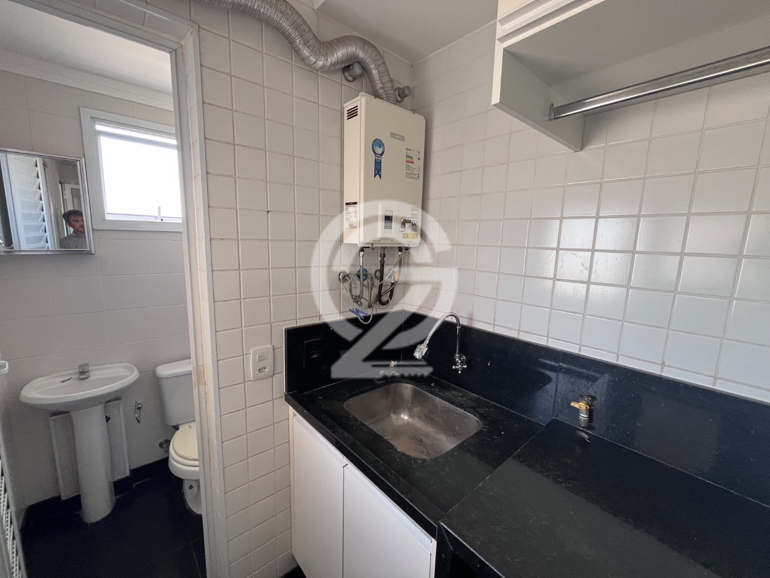 Apartamento SEMI MOBILIADO  3 Quartos Sendo 3 suites à Venda e Locação, 162 m² por R$ 1.850.000 em , Campinas - sp | SoloBR
