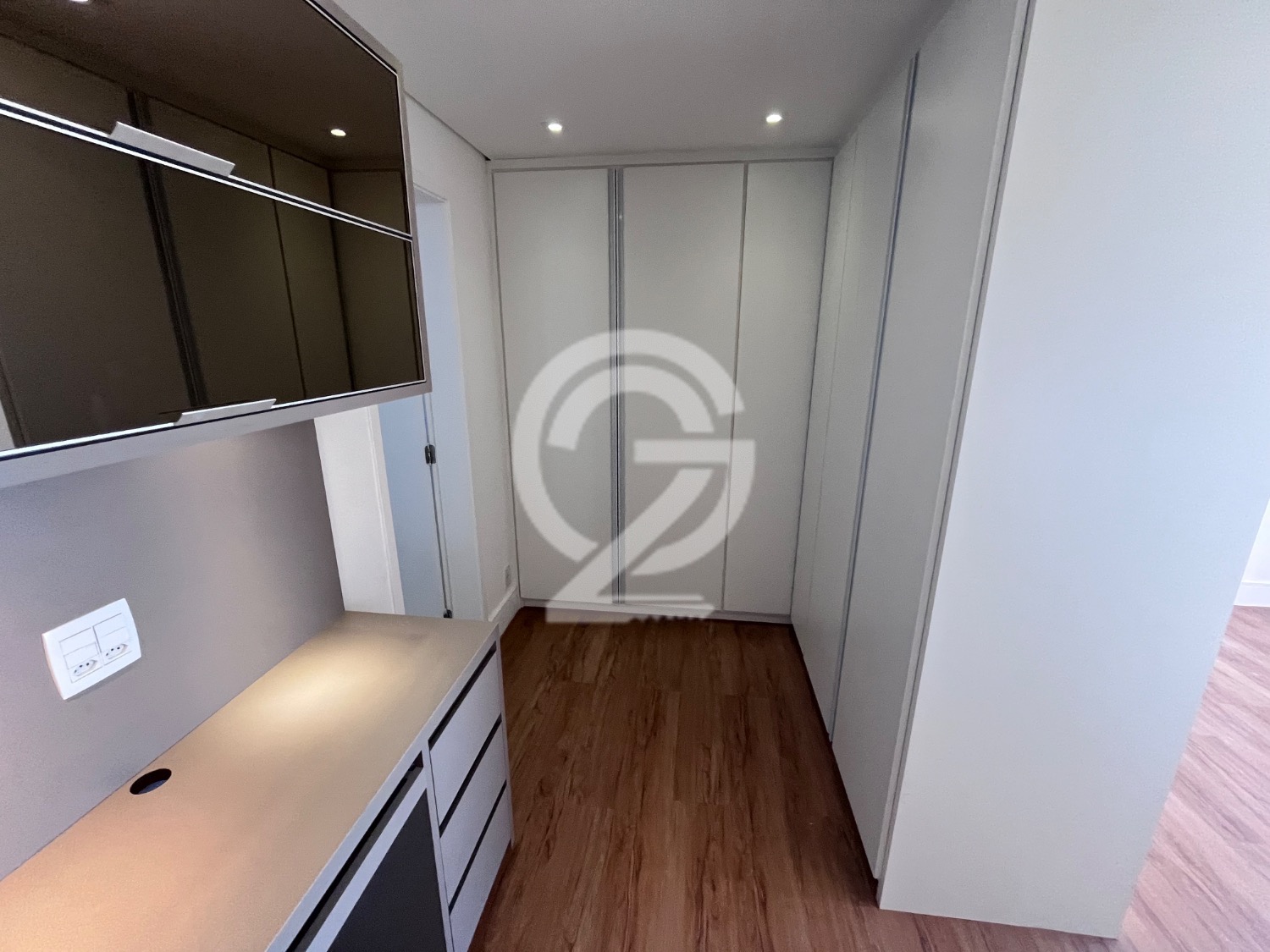 Apartamento SEMI MOBILIADO  3 Quartos Sendo 3 suites à Venda e Locação, 162 m² por R$ 1.850.000 em , Campinas - sp | SoloBR