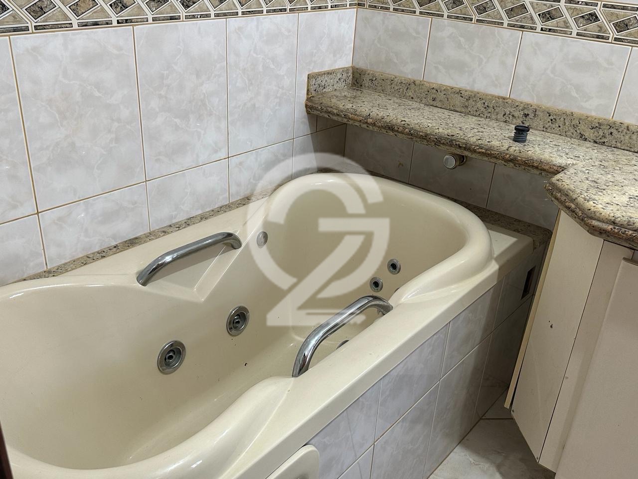 Casa com 2 Quartos e 3 banheiros à Venda, 280 m² por R$ 1.100.000 em , Campinas - sp | SoloBR
