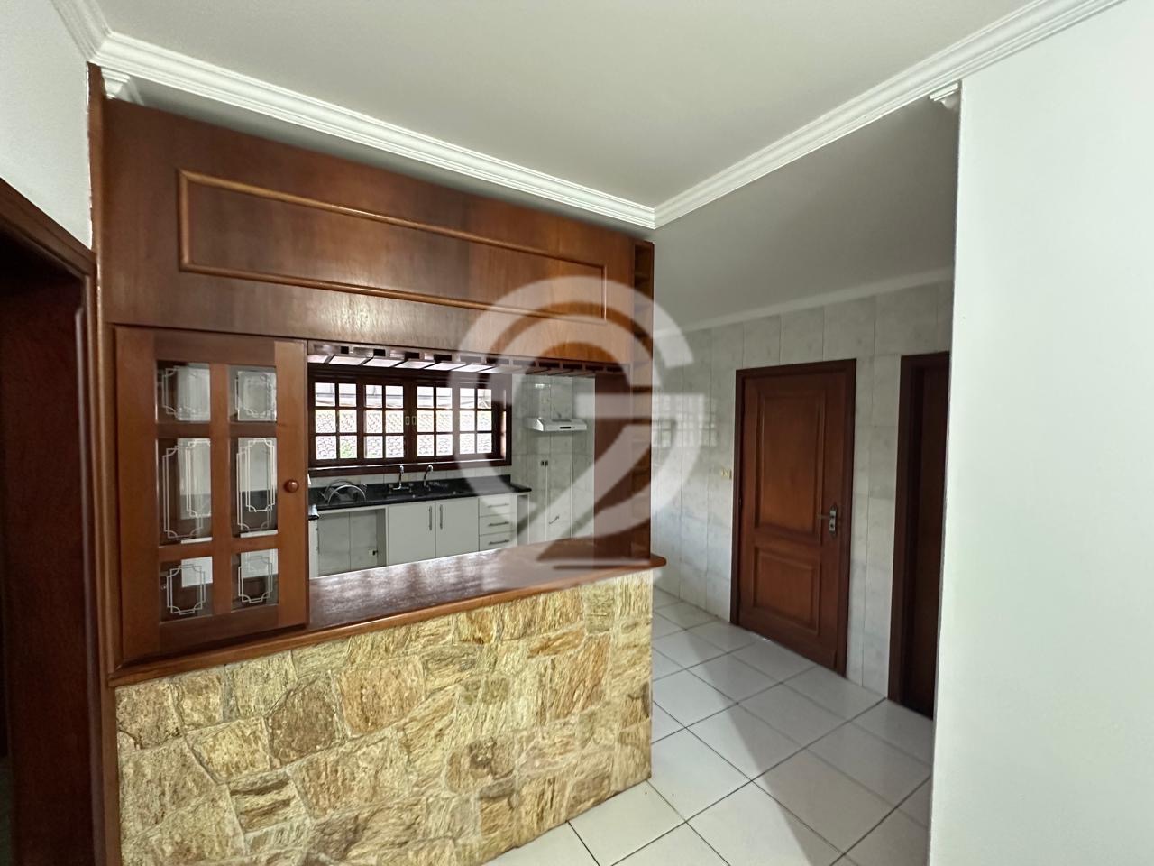 Casa com 2 Quartos e 3 banheiros à Venda, 280 m² por R$ 1.100.000 em , Campinas - sp | SoloBR