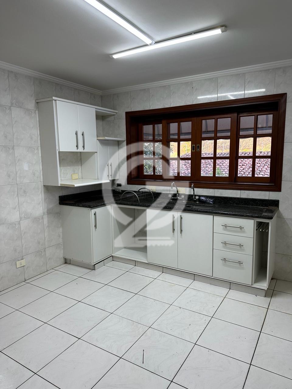 Casa com 2 Quartos e 3 banheiros à Venda, 280 m² por R$ 1.100.000 em , Campinas - sp | SoloBR