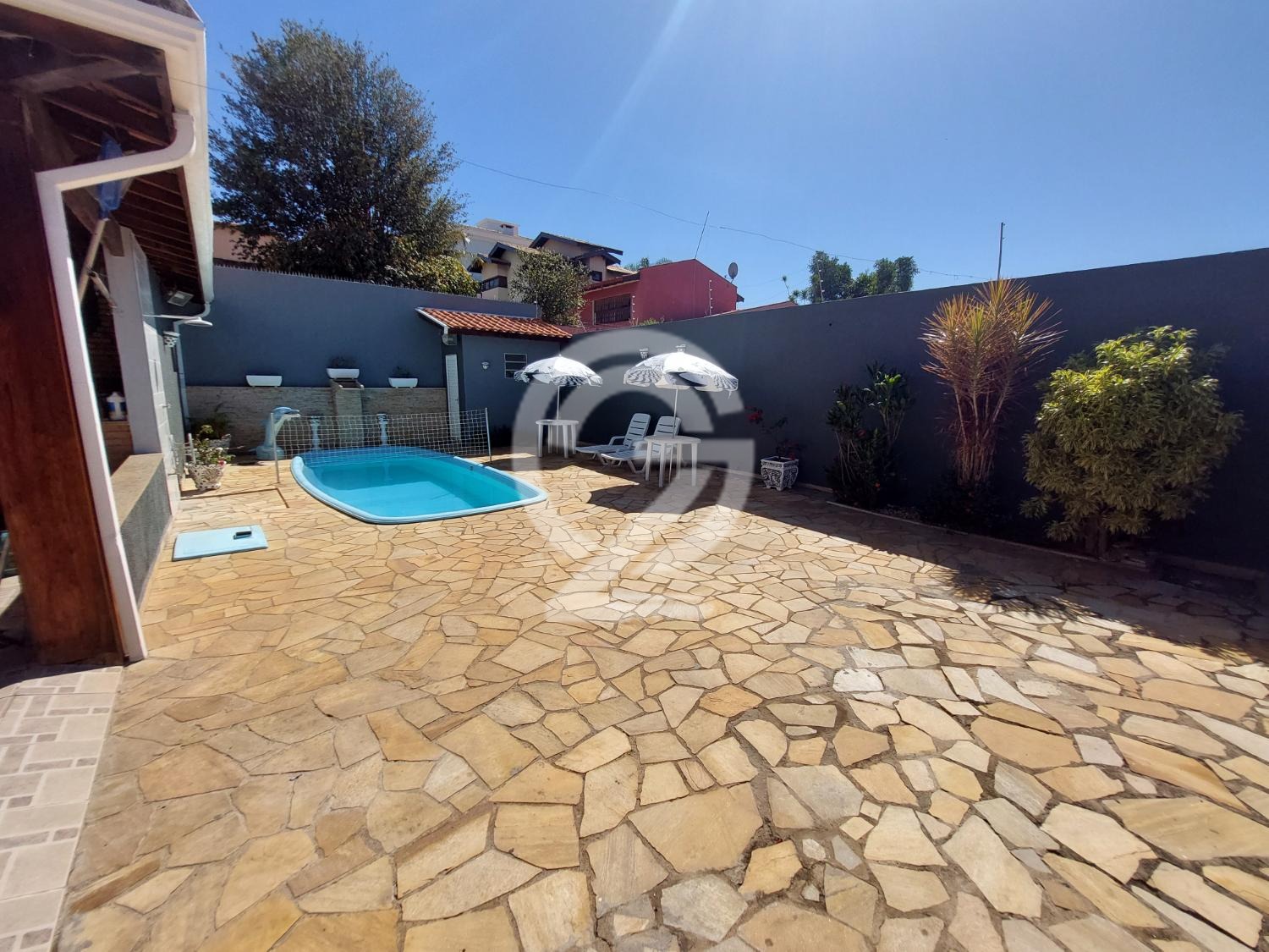 Sobrado com 3 Quartos e 3 banheiros à Venda, 212 m² por R$ 998.000 em , Campinas - sp | SoloBR