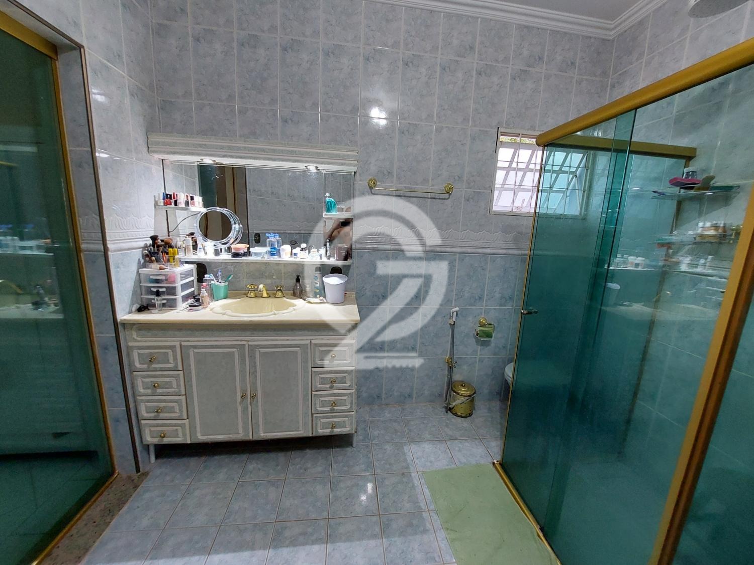 Sobrado com 3 Quartos e 3 banheiros à Venda, 212 m² por R$ 998.000 em , Campinas - sp | SoloBR