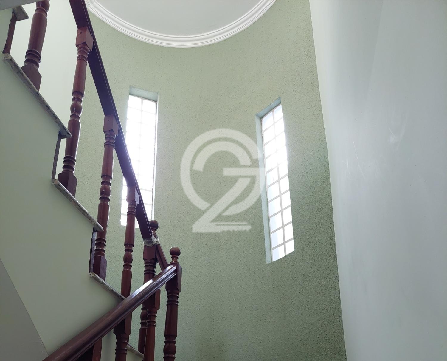 Sobrado com 3 Quartos e 3 banheiros à Venda, 212 m² por R$ 998.000 em , Campinas - sp | SoloBR