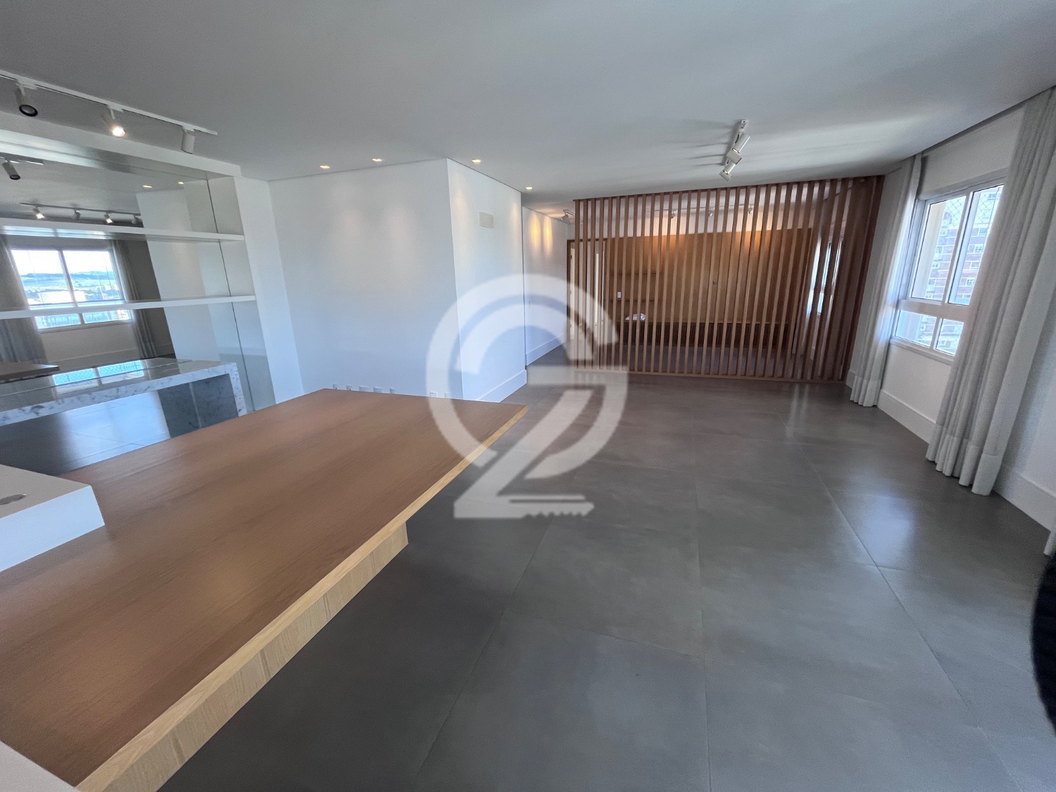 Apartamento com 3 Quartos e 4 banheiros à Venda, 213 m² por R$ 3.600.000 em , Campinas - sp | SoloBR