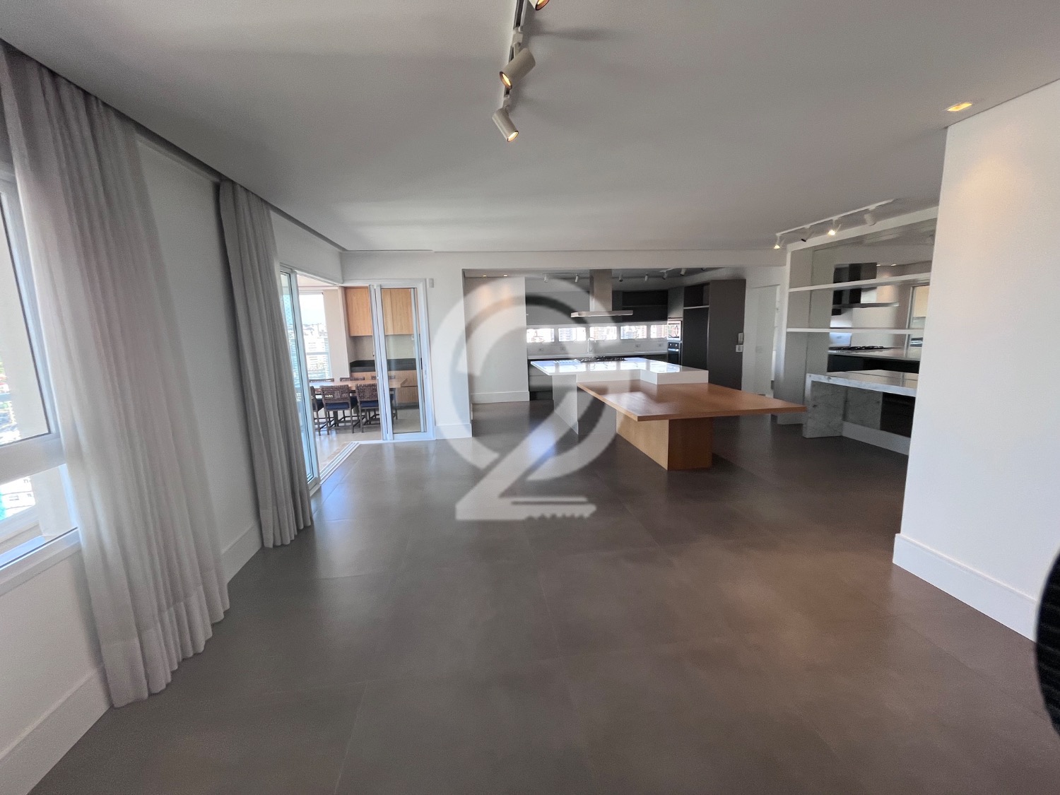 Apartamento com 3 Quartos e 4 banheiros à Venda, 213 m² por R$ 3.600.000 em , Campinas - sp | SoloBR