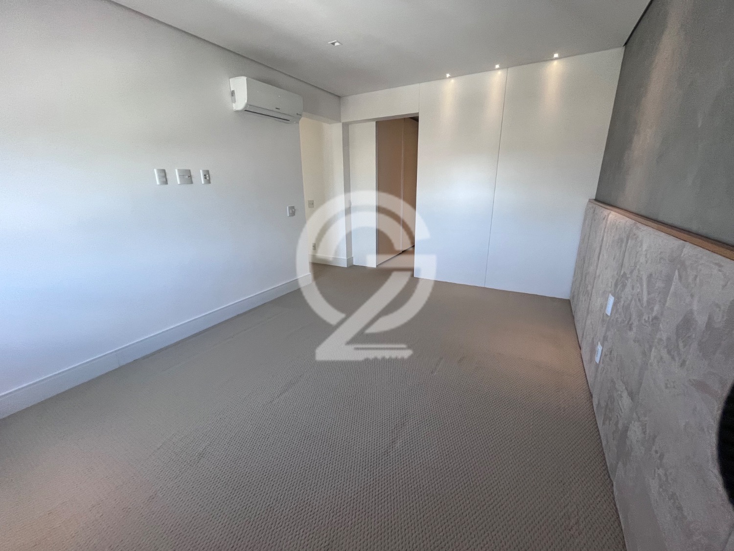 Apartamento com 3 Quartos e 4 banheiros à Venda, 213 m² por R$ 3.600.000 em , Campinas - sp | SoloBR