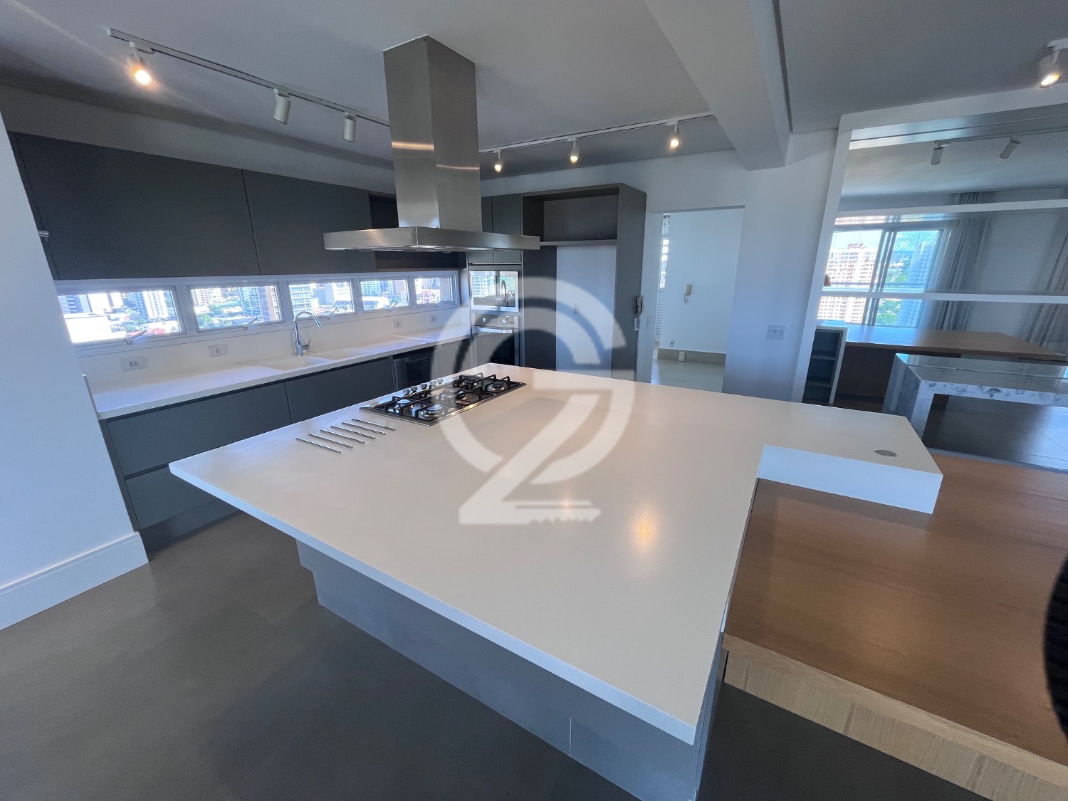Apartamento com 3 Quartos e 4 banheiros à Venda, 213 m² por R$ 3.600.000 em , Campinas - sp | SoloBR