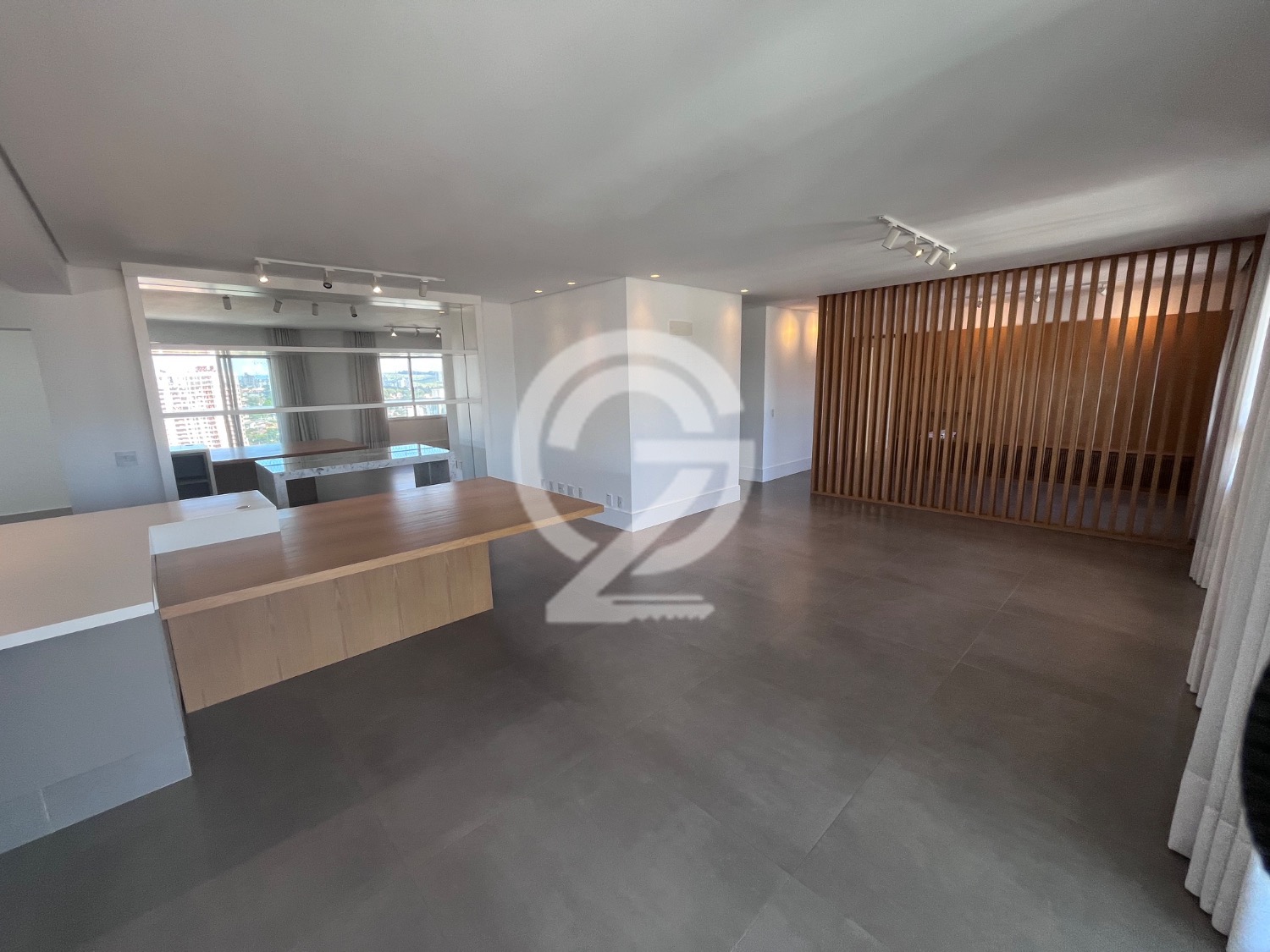 Apartamento com 3 Quartos e 4 banheiros à Venda, 213 m² por R$ 3.600.000 em , Campinas - sp | SoloBR