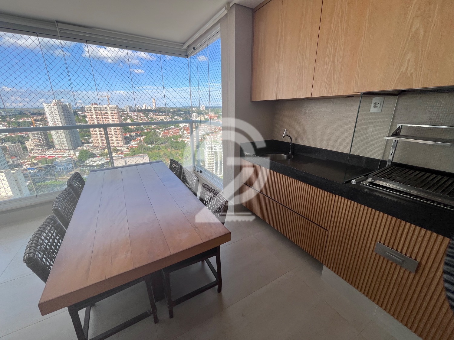 Apartamento com 3 Quartos e 4 banheiros à Venda, 213 m² por R$ 3.600.000 em , Campinas - sp | SoloBR