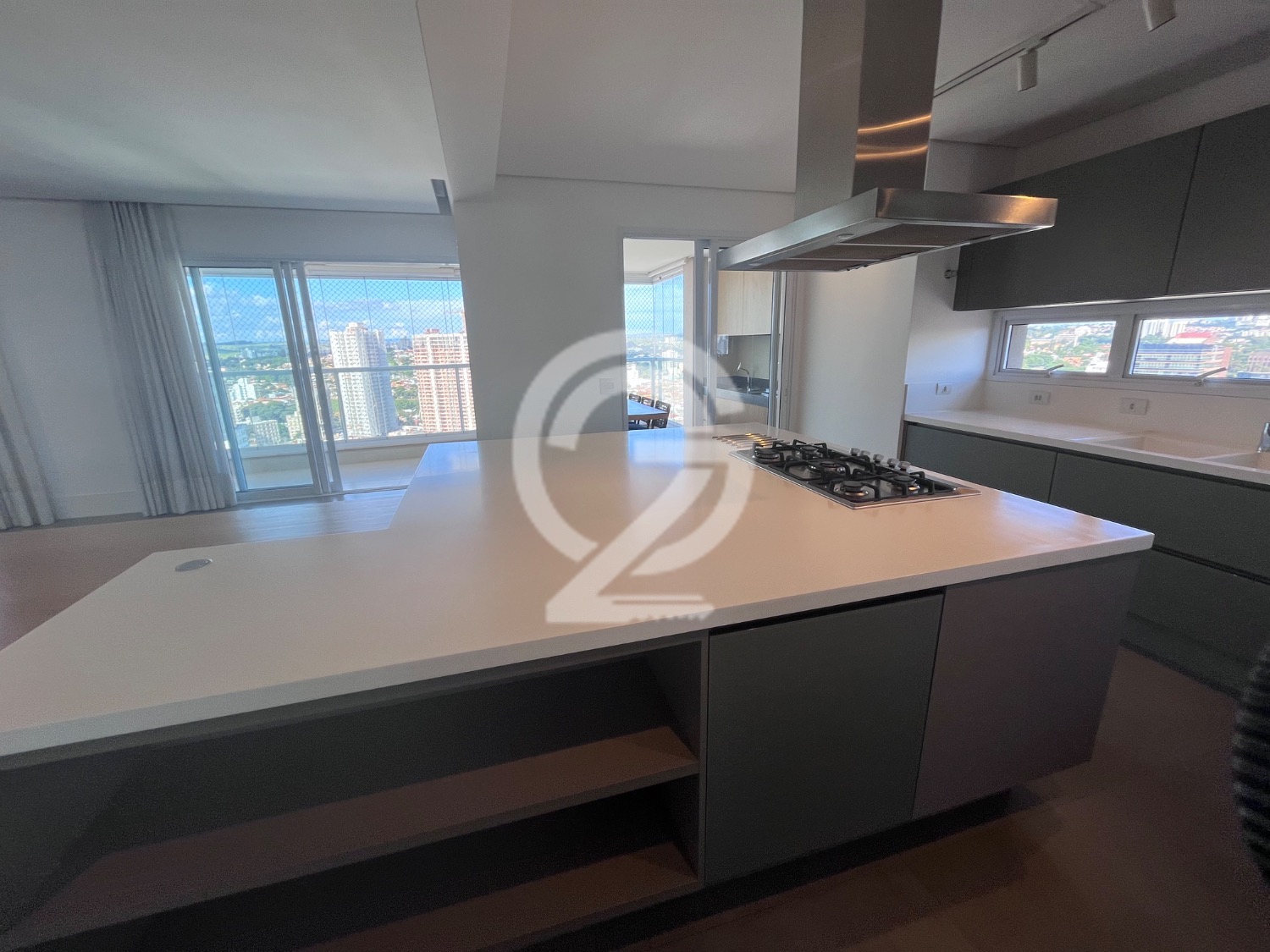 Apartamento com 3 Quartos e 4 banheiros à Venda, 213 m² por R$ 3.600.000 em , Campinas - sp | SoloBR