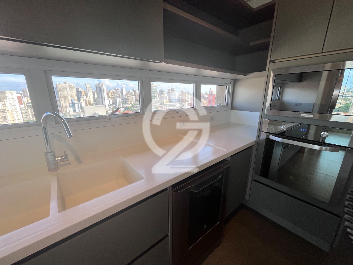 Apartamento com 3 Quartos e 4 banheiros à Venda, 213 m² por R$ 3.600.000 em , Campinas - sp | SoloBR