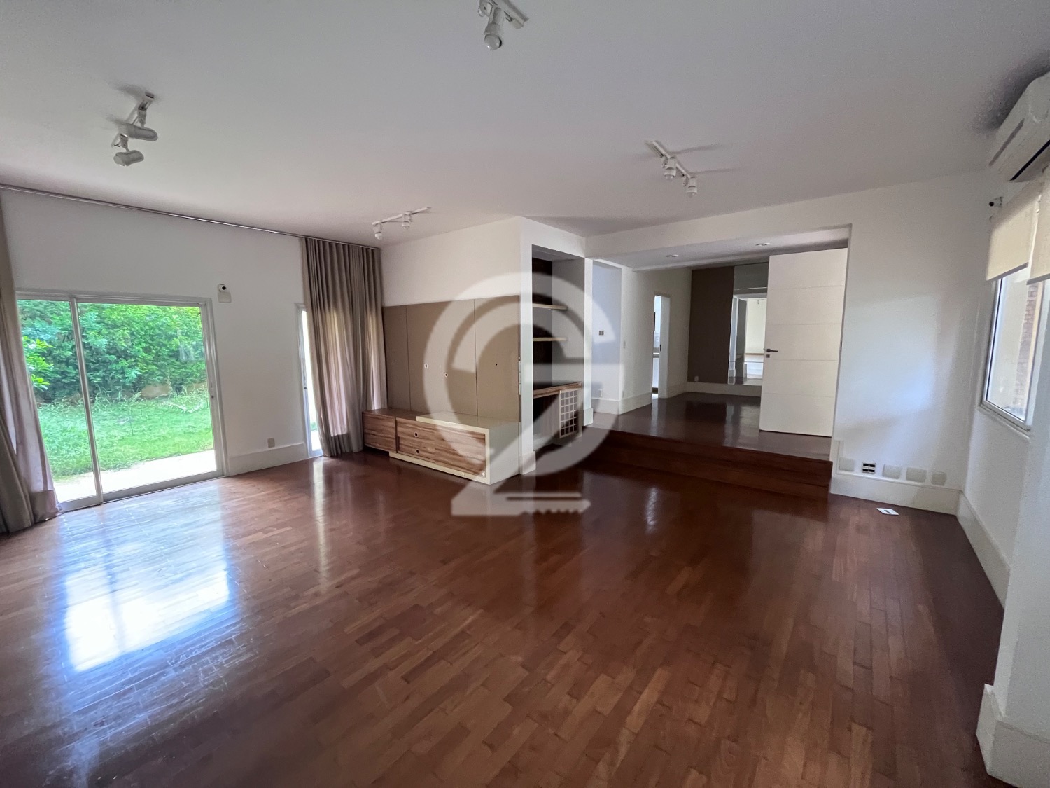 🏡 Sobrado Alto Padrão à Venda/Locação Parque Portugal – Taquaral | Campinas/SP em , Campinas - sp | SoloBR