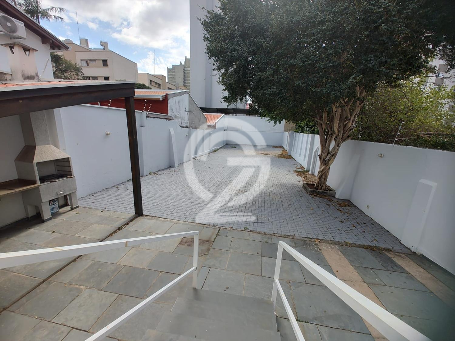 🏢 EXCELENTE CASA COMERCIAL NO BAIRRO BOSQUE - CAMPINAS/SP 🏡 em , Campinas - sp | SoloBR