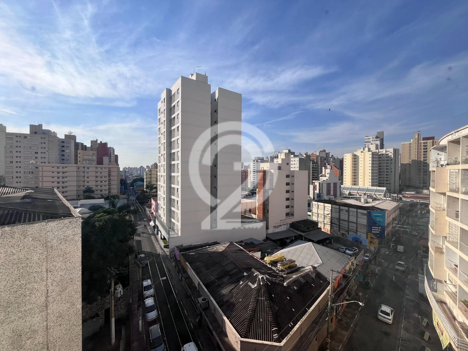 🏢 Apartamento com localização privilegiada – Centro de Campinas/SP em , Campinas - sp | SoloBR