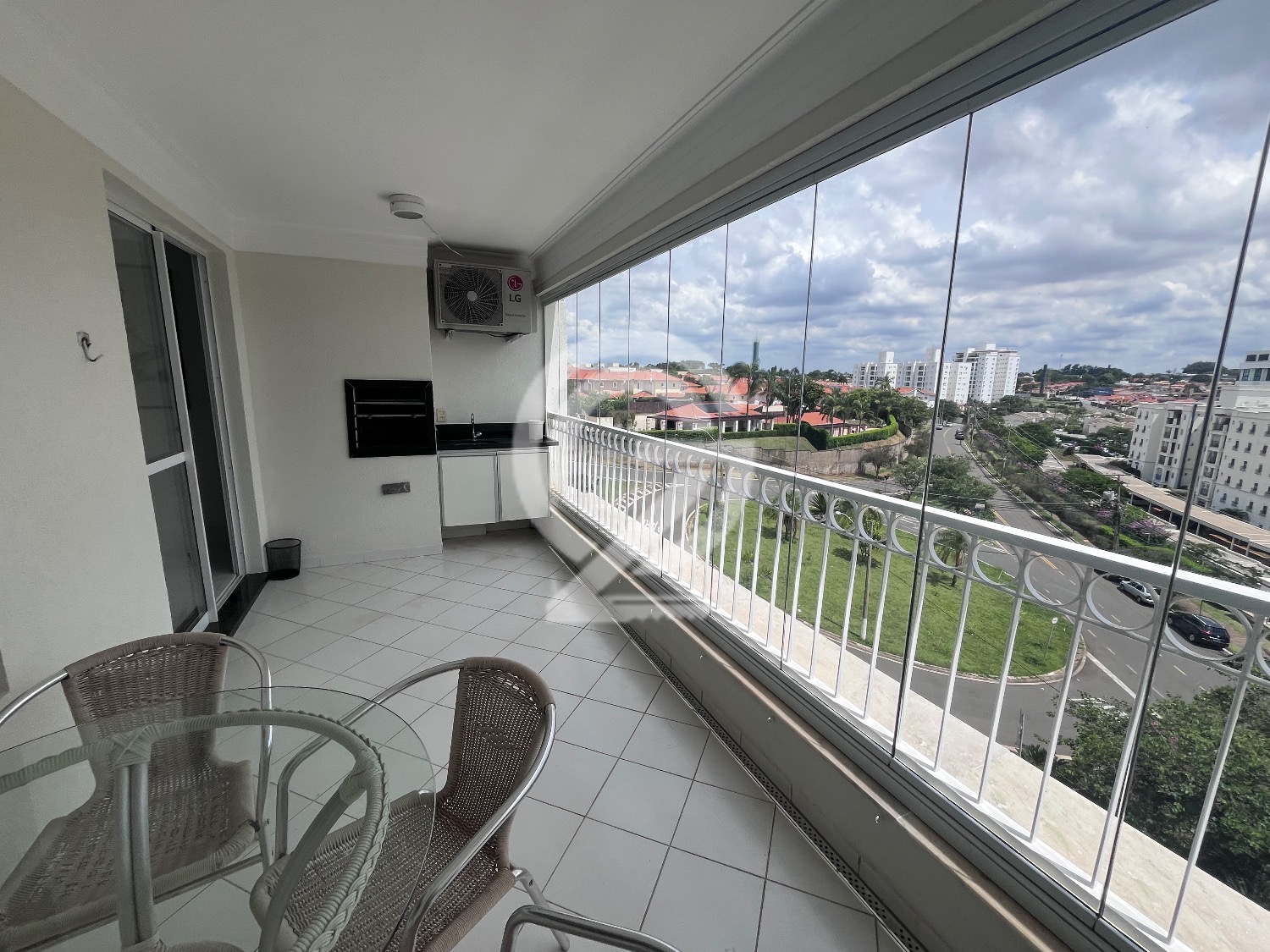 Apartamento à Venda / Locação – Prox Shop Dom Pedro– Campinas/SP 3 dormitórios | em , Campinas - sp | SoloBR