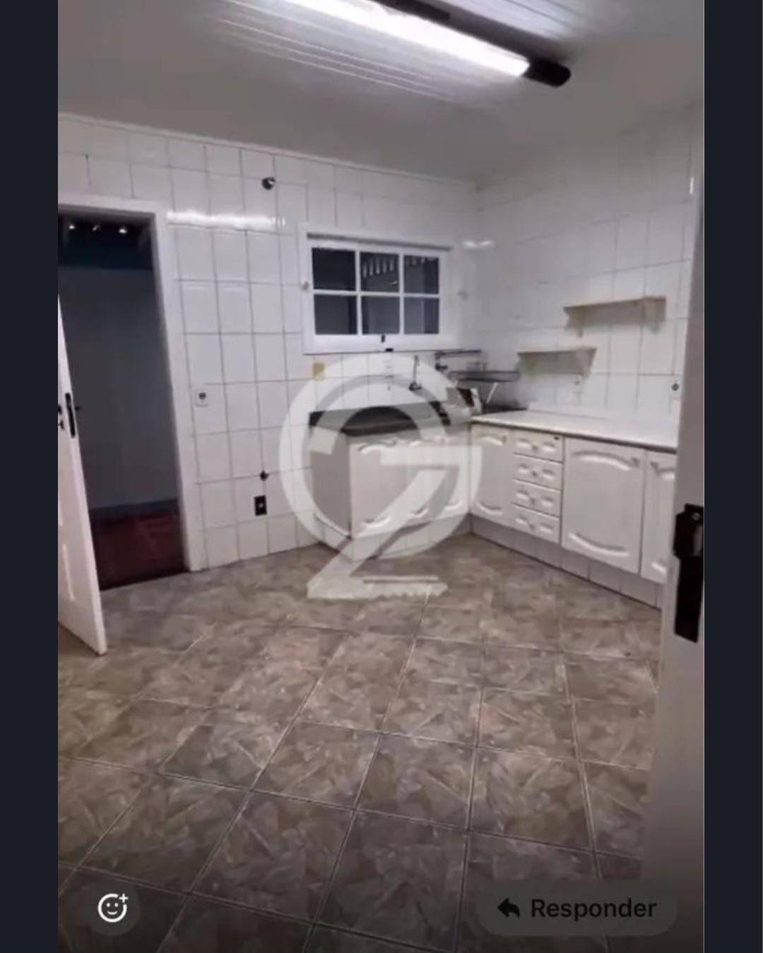 Casa para alugar em condomínio de alto nível, tranquilo e cercado de natureza em Sousas. em , Campinas - sp | SoloBR