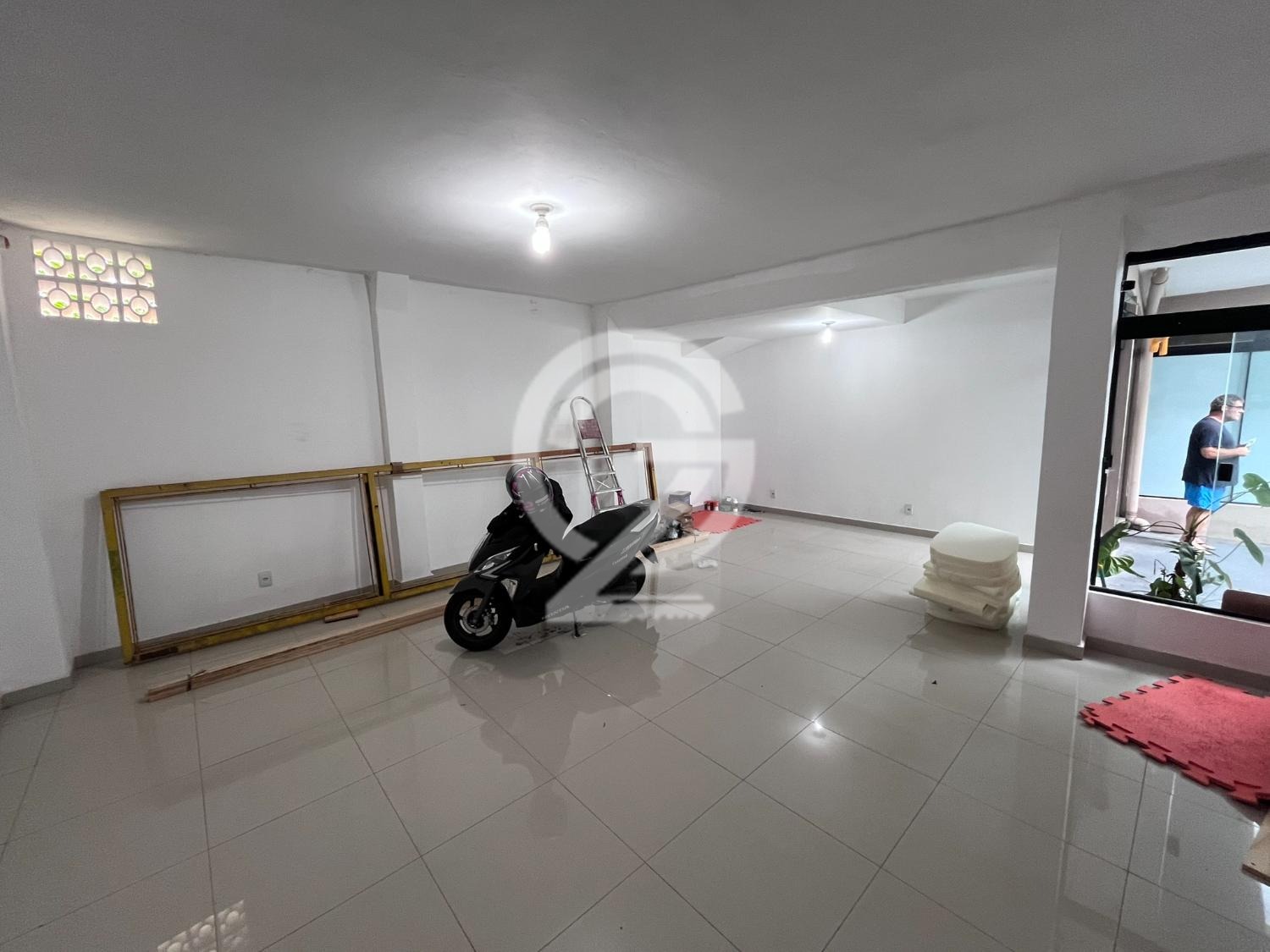 sala - Vila Bourbon (Sousas) - Campinas em , Campinas - sp | SoloBR