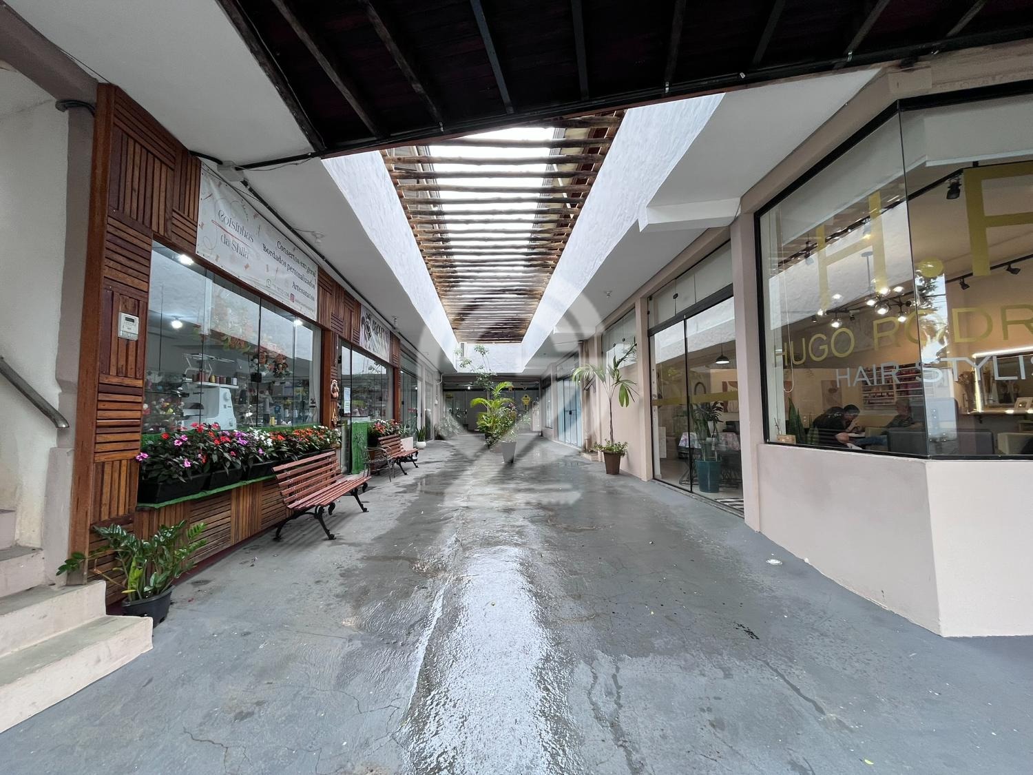 sala - Vila Bourbon (Sousas) - Campinas em , Campinas - sp | SoloBR