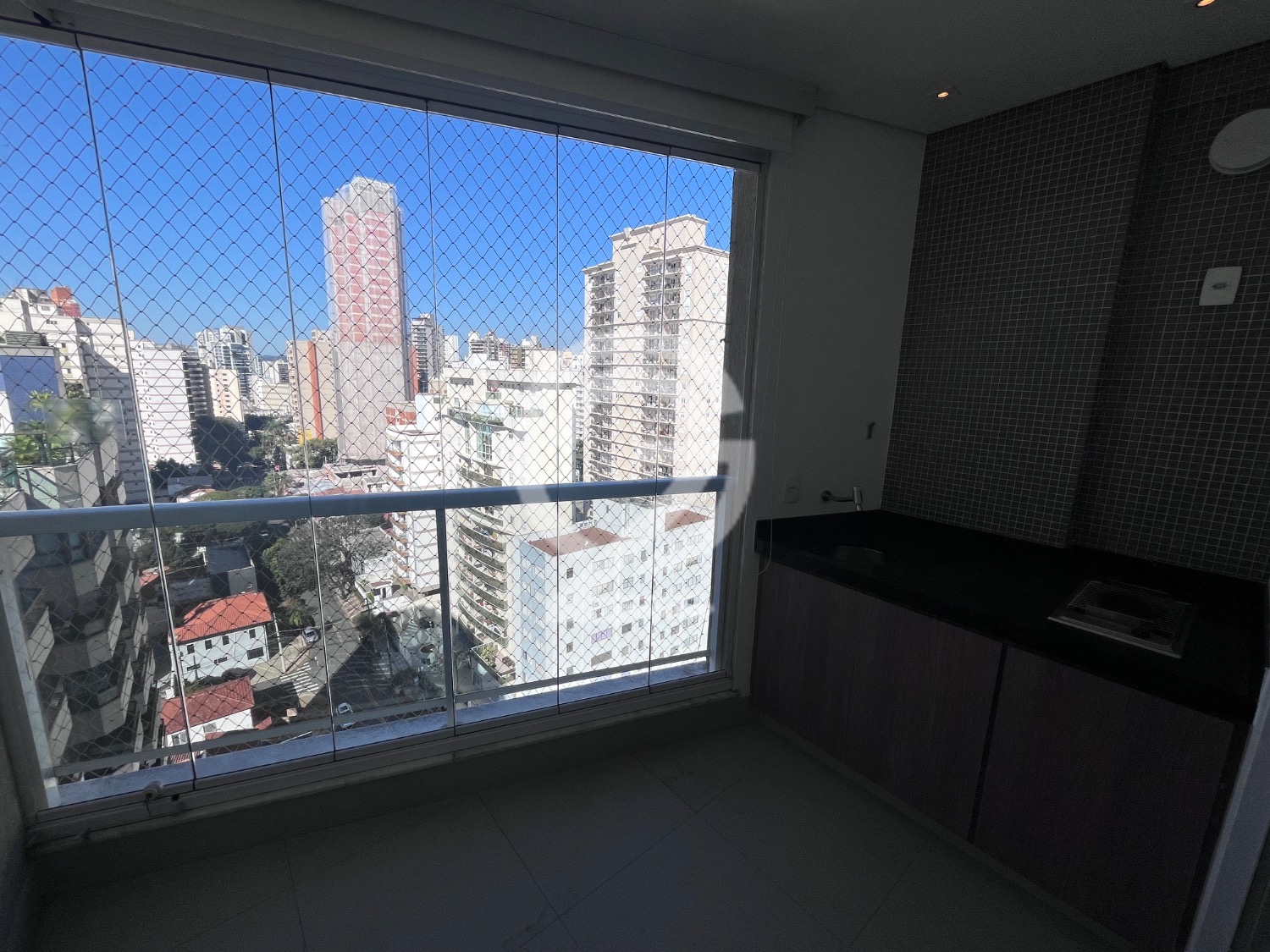 Apartamento para Locação – Cambuí | Campinas/SP em , Campinas - sp | SoloBR