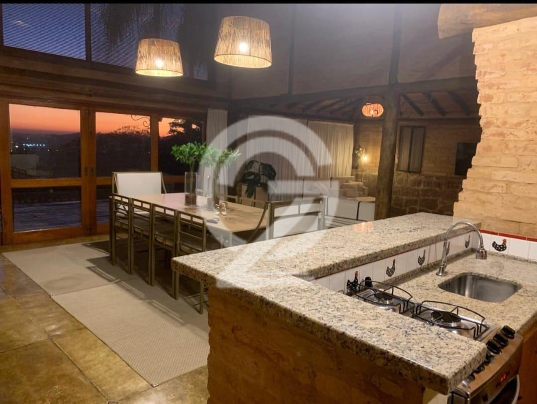 Casa com Quintal Espaçoso para Locação no Condomínio Alpes de Vinhedo – Vinhedo/SP em , Vinhedo - sp | SoloBR