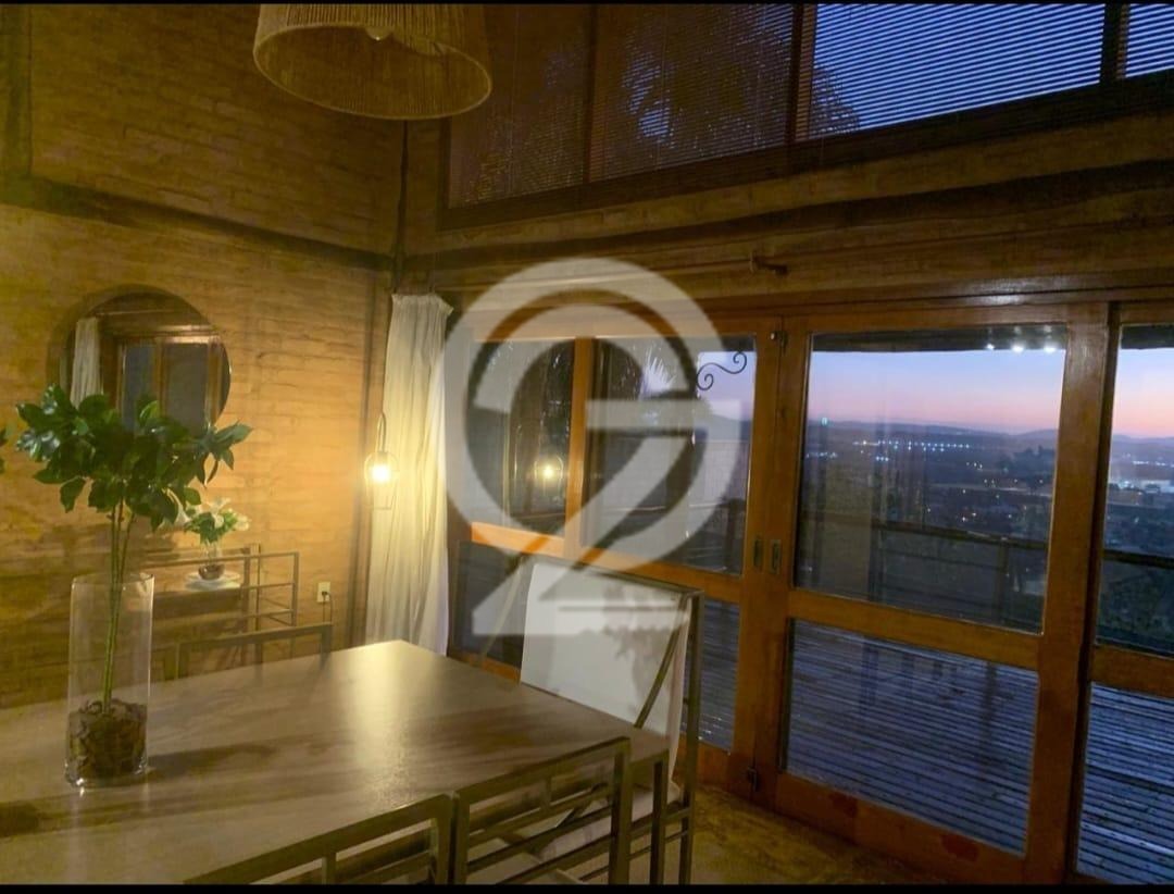 Casa com Quintal Espaçoso para Locação no Condomínio Alpes de Vinhedo – Vinhedo/SP em , Vinhedo - sp | SoloBR
