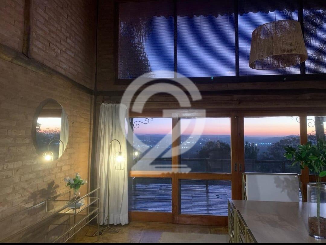 Casa com Quintal Espaçoso para Locação no Condomínio Alpes de Vinhedo – Vinhedo/SP em , Vinhedo - sp | SoloBR