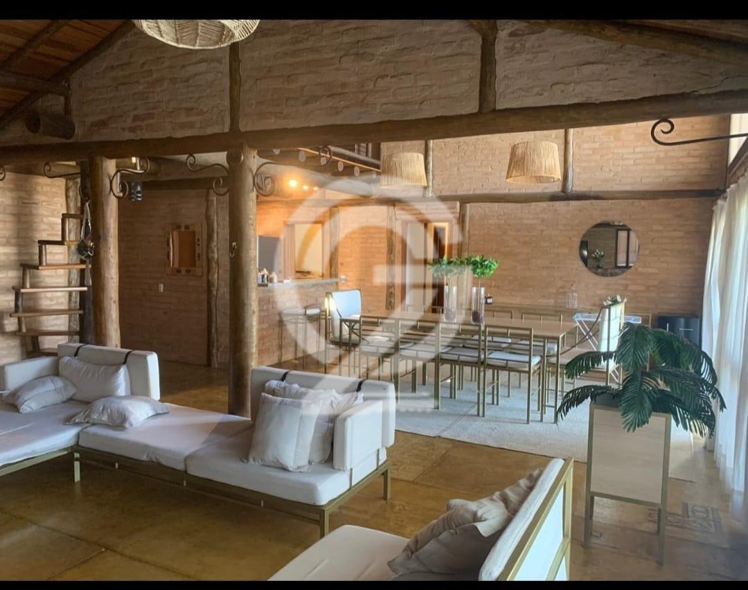 Casa com Quintal Espaçoso para Locação no Condomínio Alpes de Vinhedo – Vinhedo/SP em , Vinhedo - sp | SoloBR