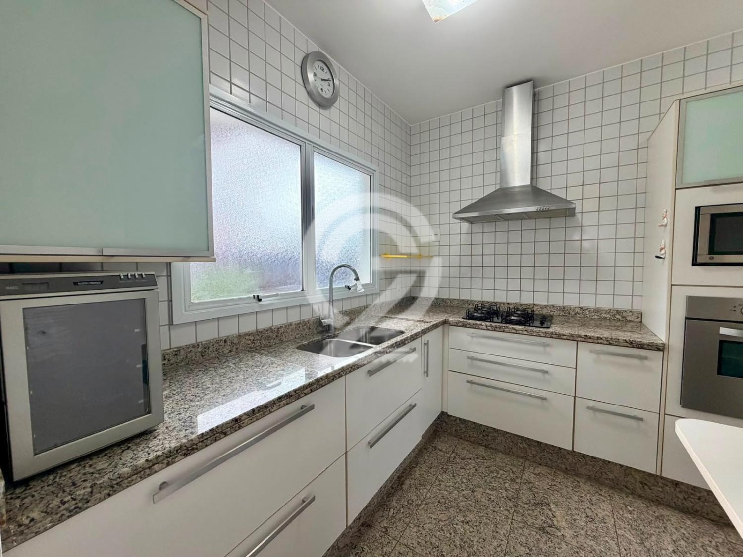 Town House Térrea e Totalmente Mobiliada para Locação no Residencial Villa Bela – Campinas/SP em , Campinas - sp | SoloBR