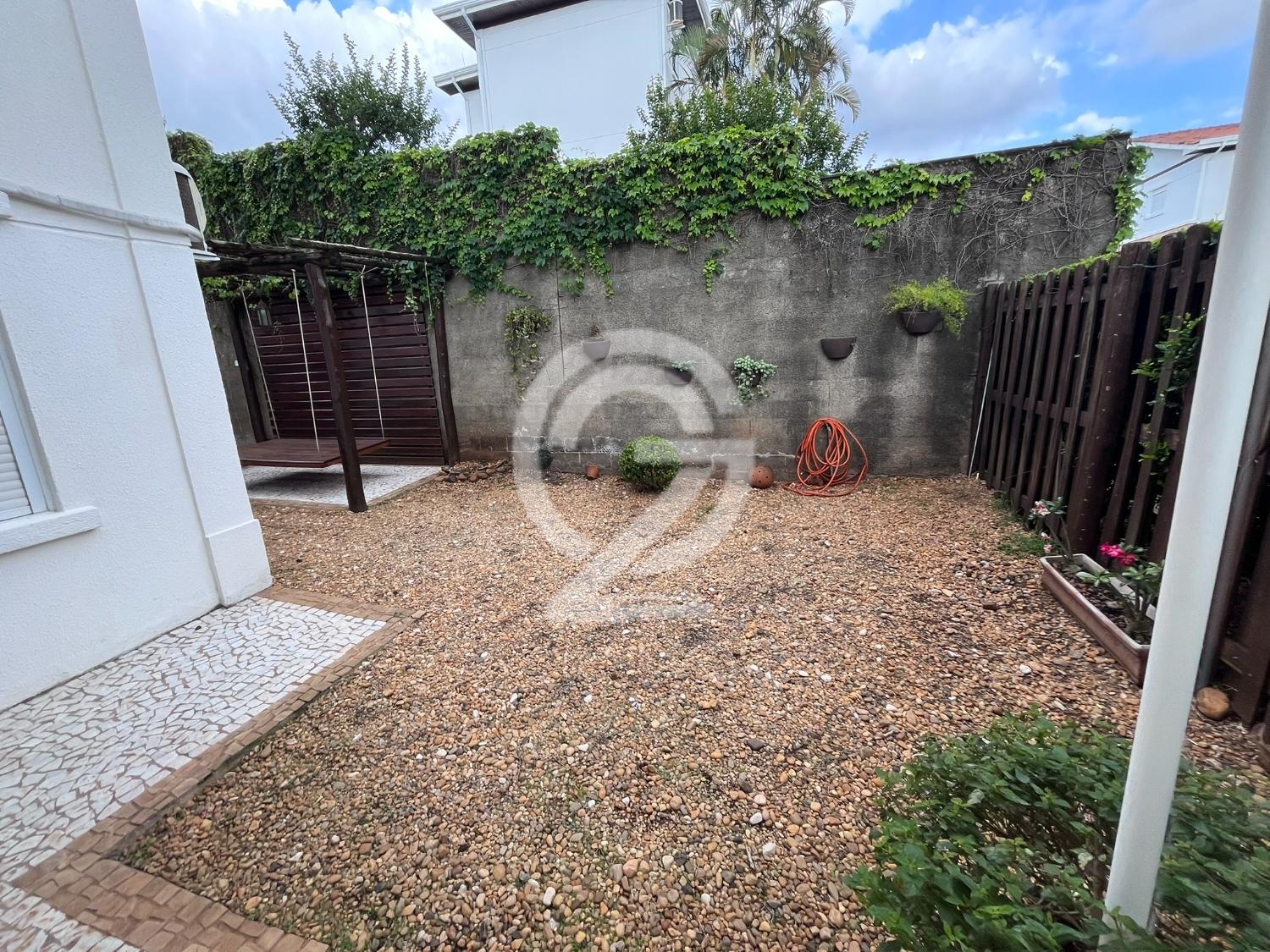 Town House Térrea e Totalmente Mobiliada para Locação no Residencial Villa Bela – Campinas/SP em , Campinas - sp | SoloBR