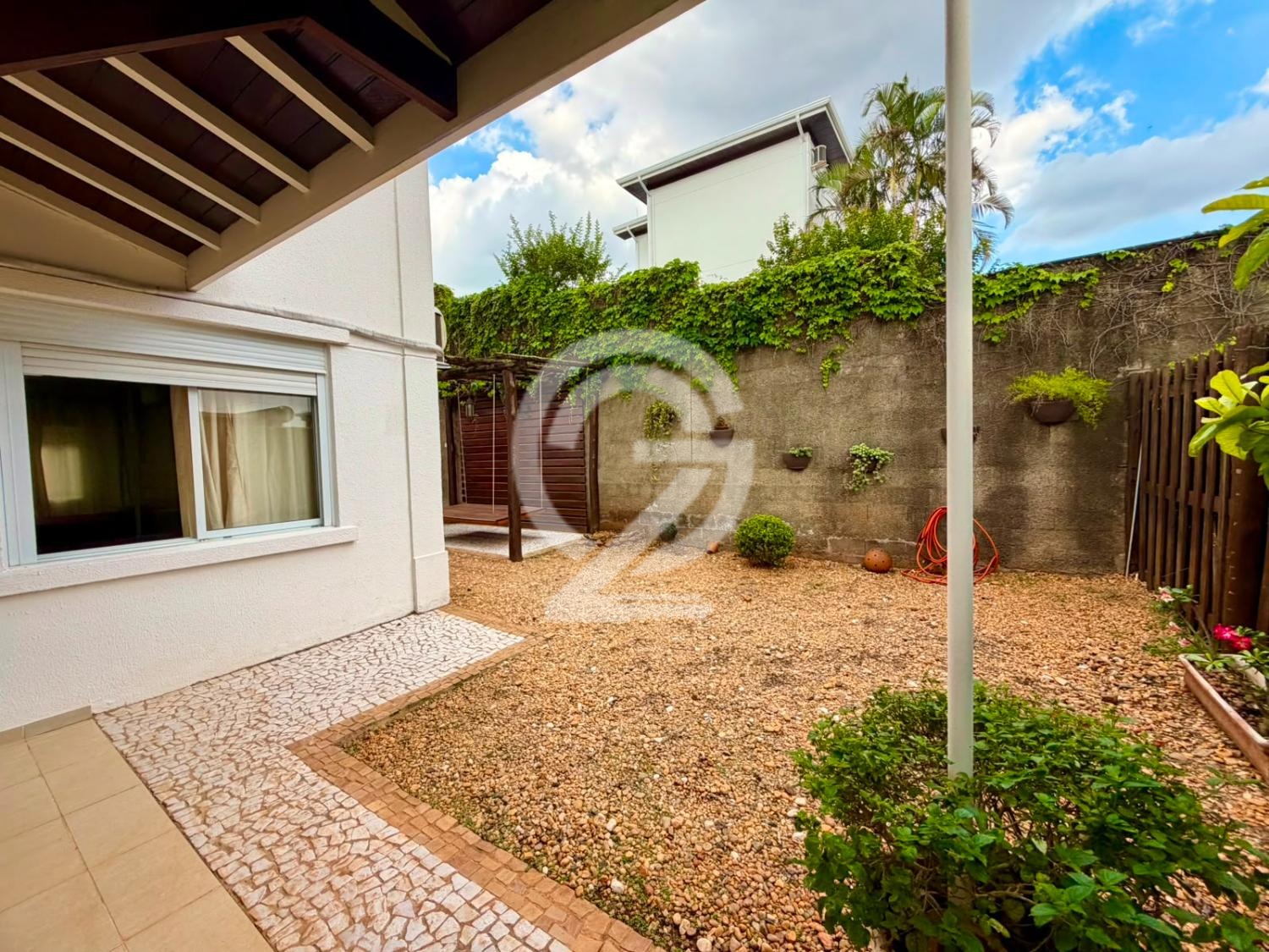 Town House Térrea e Totalmente Mobiliada para Locação no Residencial Villa Bela – Campinas/SP em , Campinas - sp | SoloBR