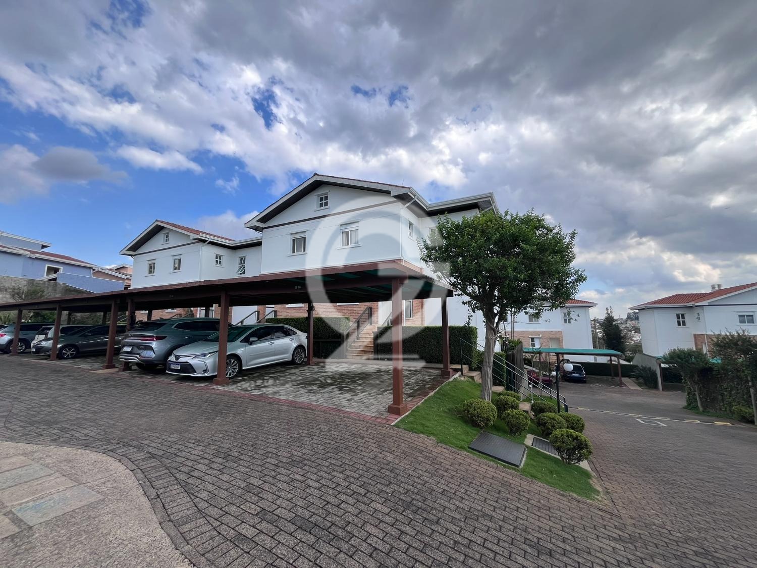 Town House Térrea e Totalmente Mobiliada para Locação no Residencial Villa Bela – Campinas/SP em , Campinas - sp | SoloBR