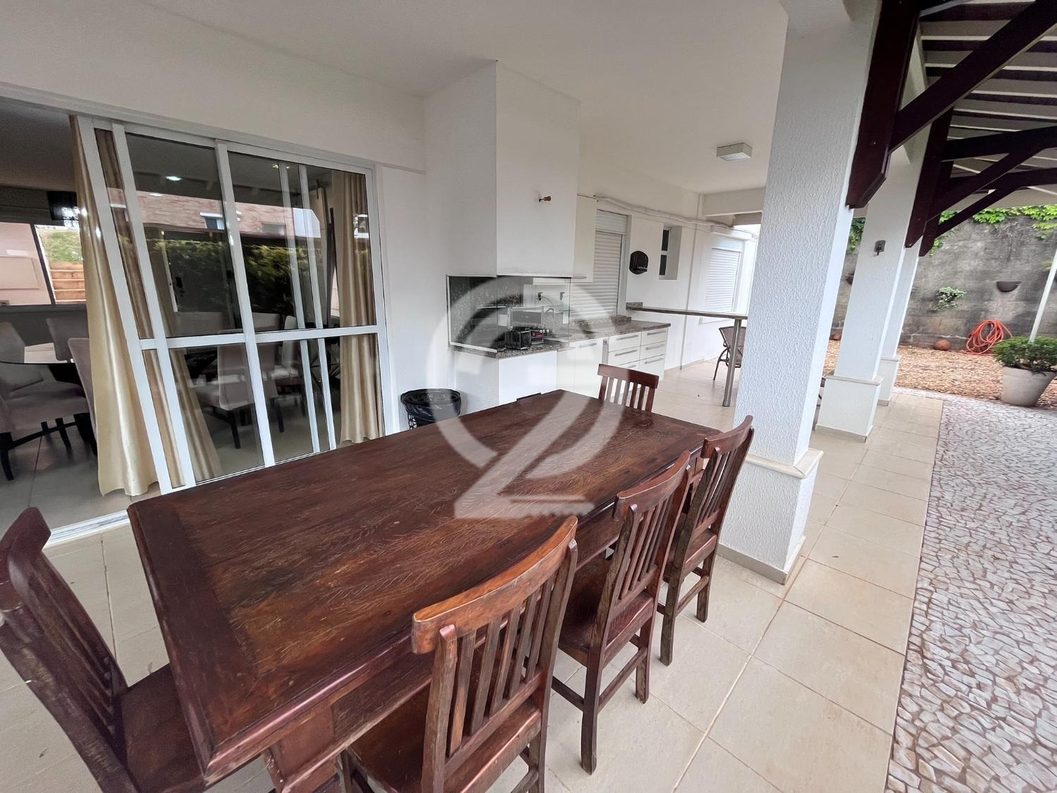 Town House Térrea e Totalmente Mobiliada para Locação no Residencial Villa Bela – Campinas/SP em , Campinas - sp | SoloBR