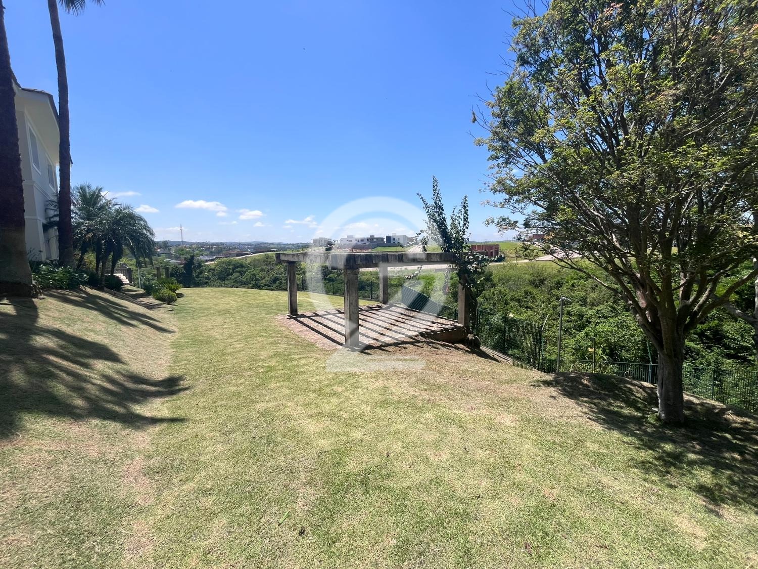 Lote à Venda com 1.008m² – Condomínio Ville Sainte Hélène | Campinas/SP em , Campinas - sp | SoloBR
